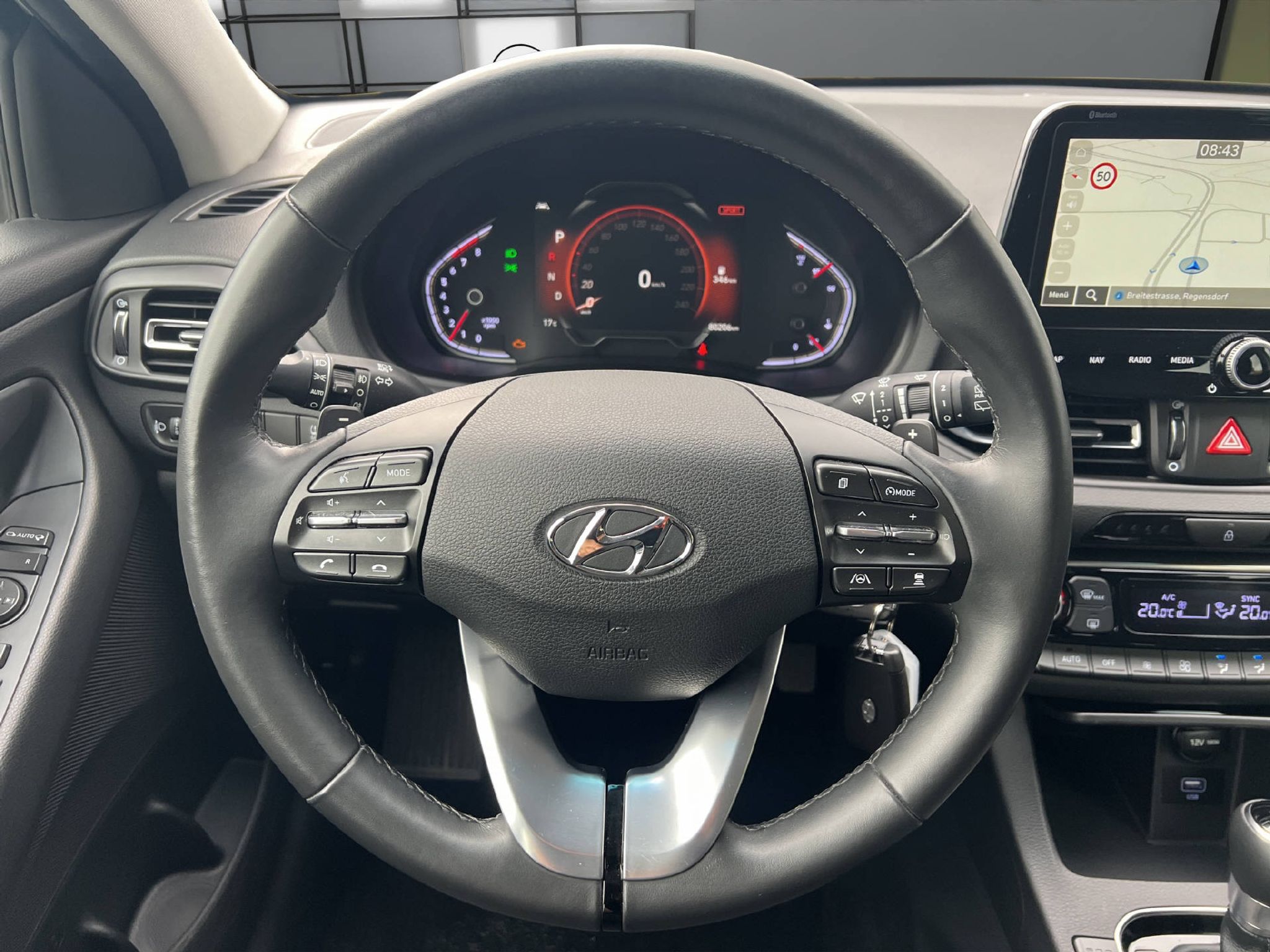 listing desktop thumbnail image 10