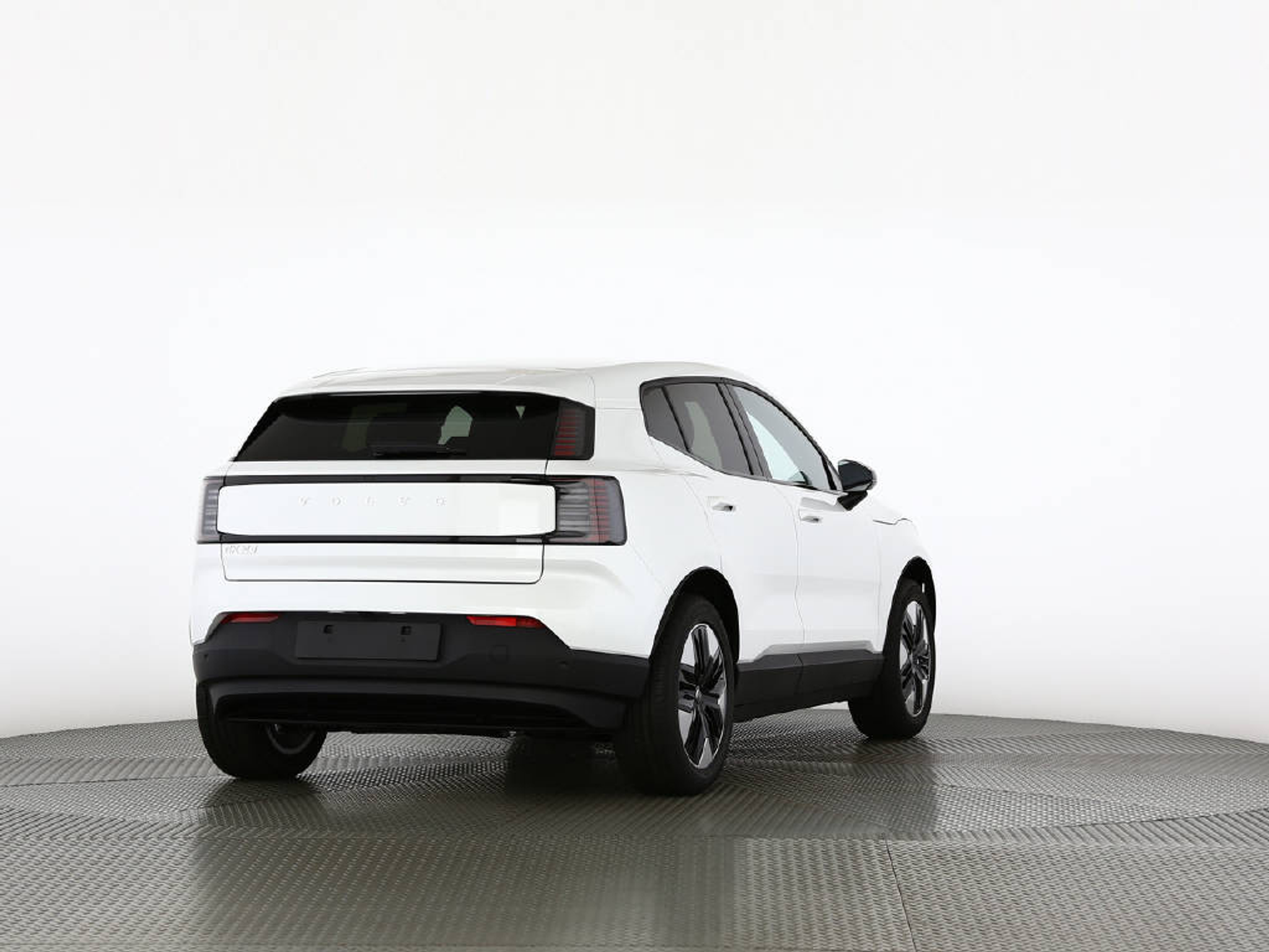 listing desktop thumbnail image 12