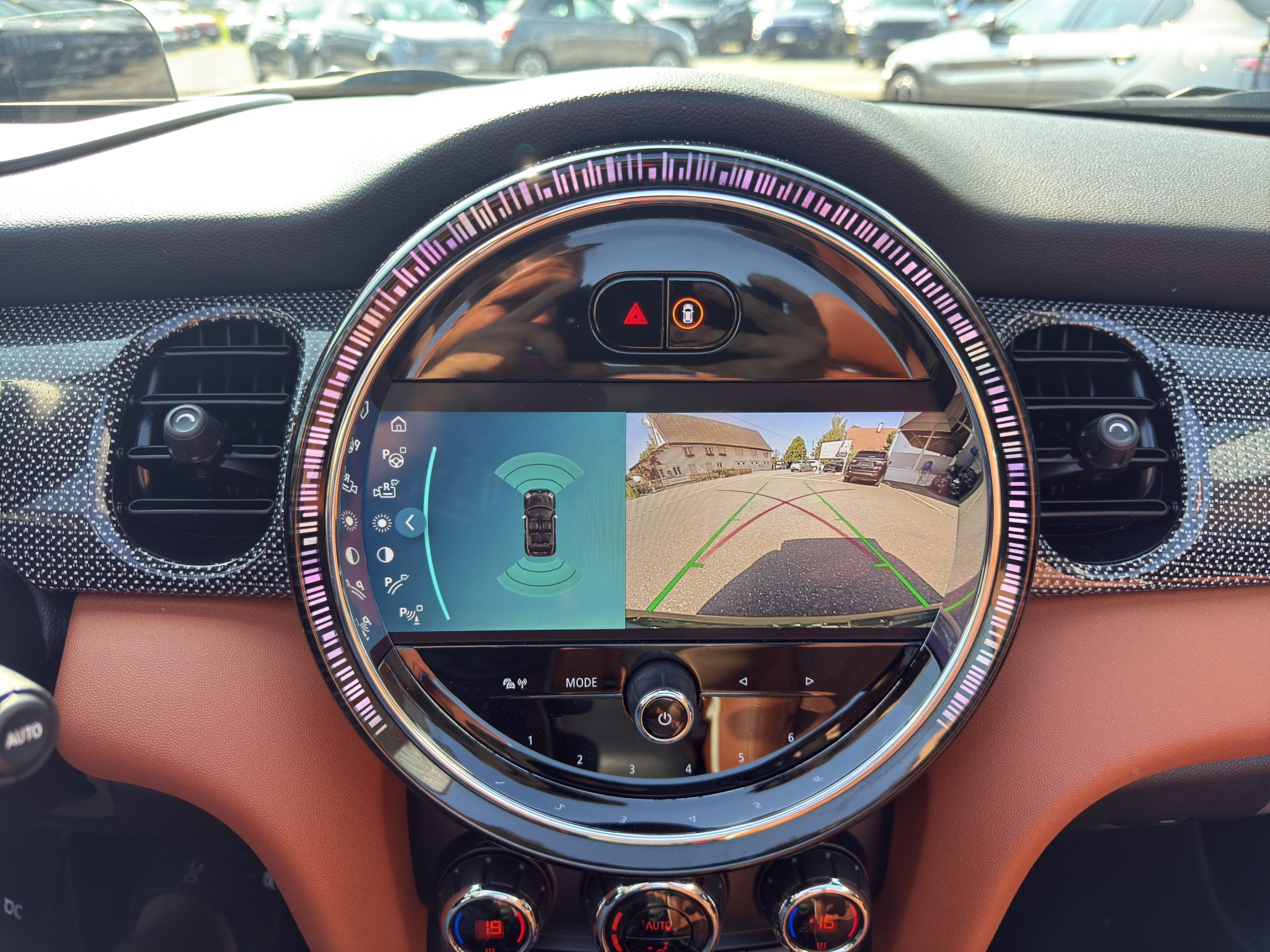 listing desktop thumbnail image 27