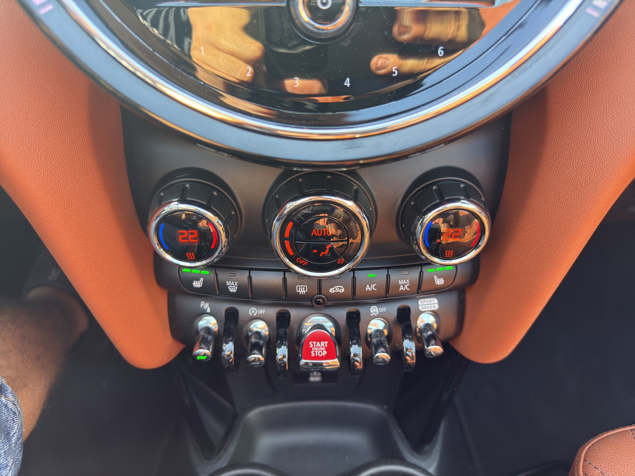 listing desktop thumbnail image 30