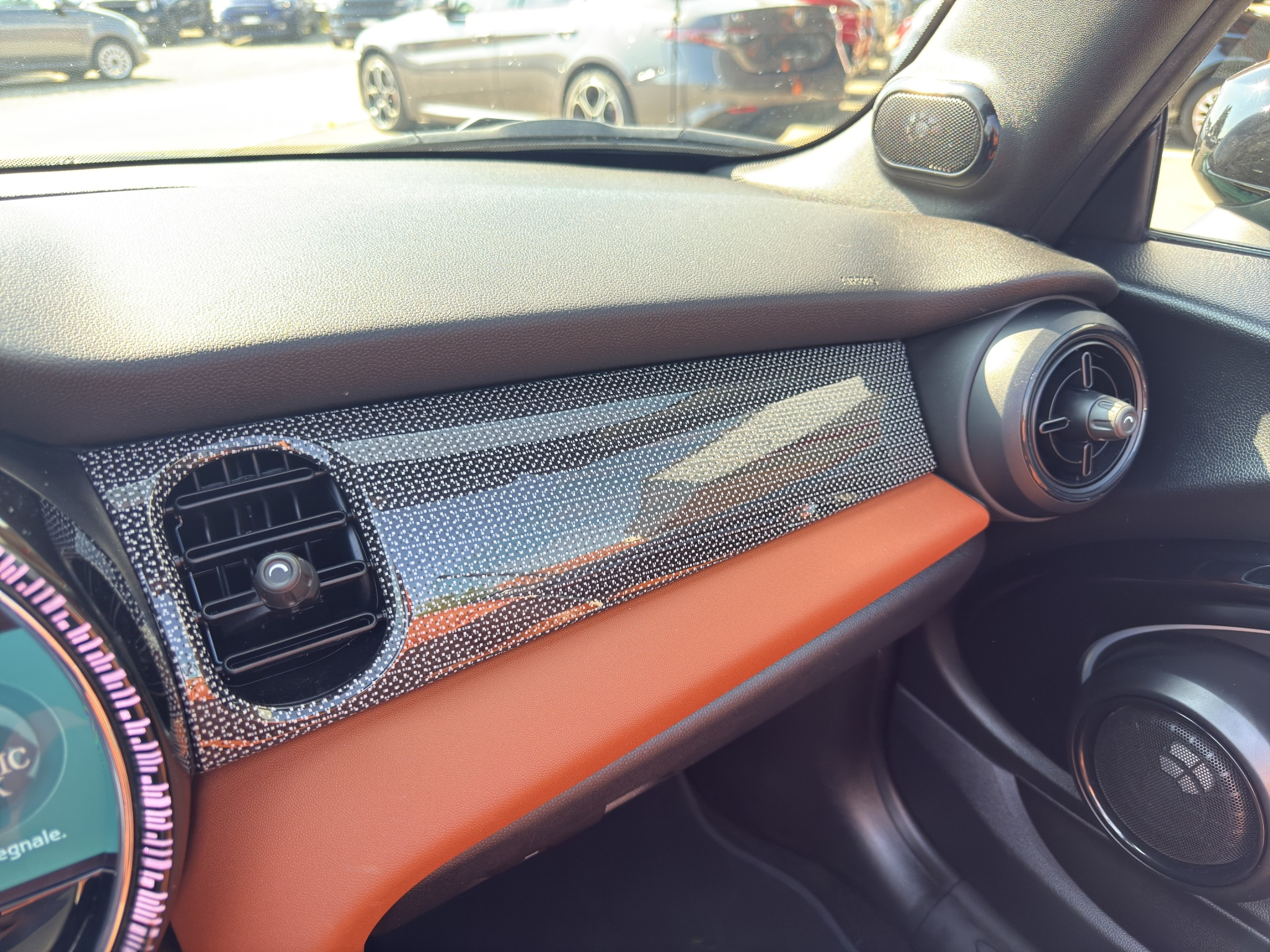 listing desktop thumbnail image 29