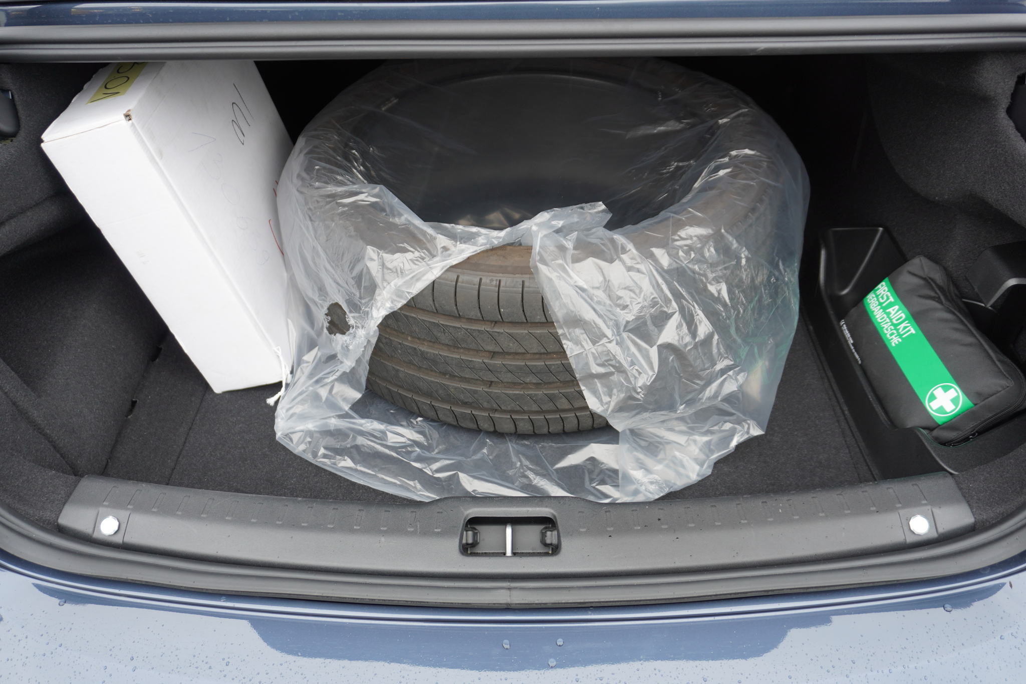 listing desktop thumbnail image 9