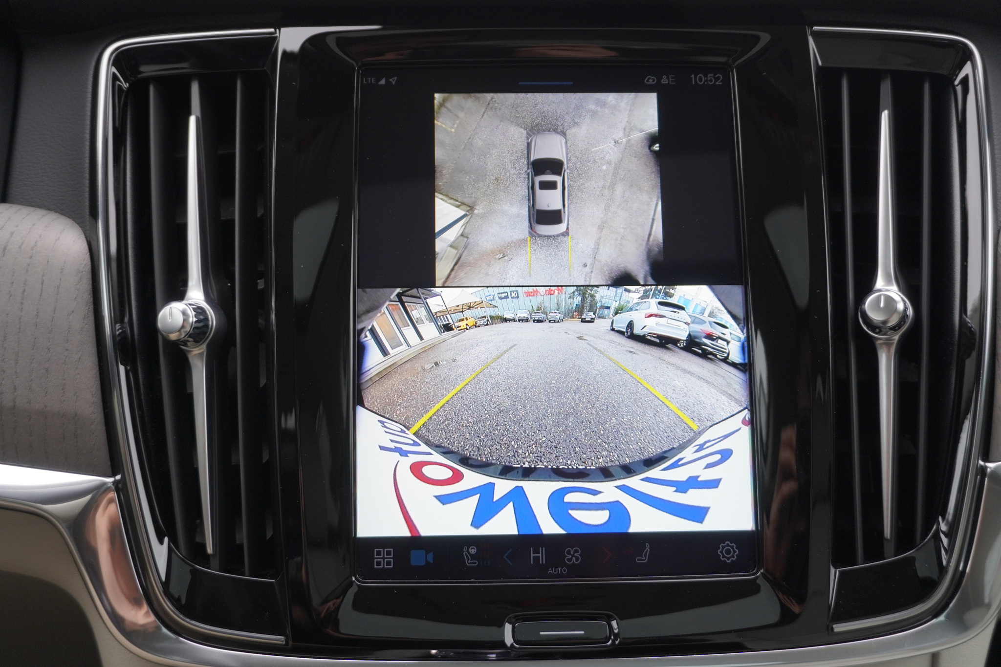 listing desktop thumbnail image 16