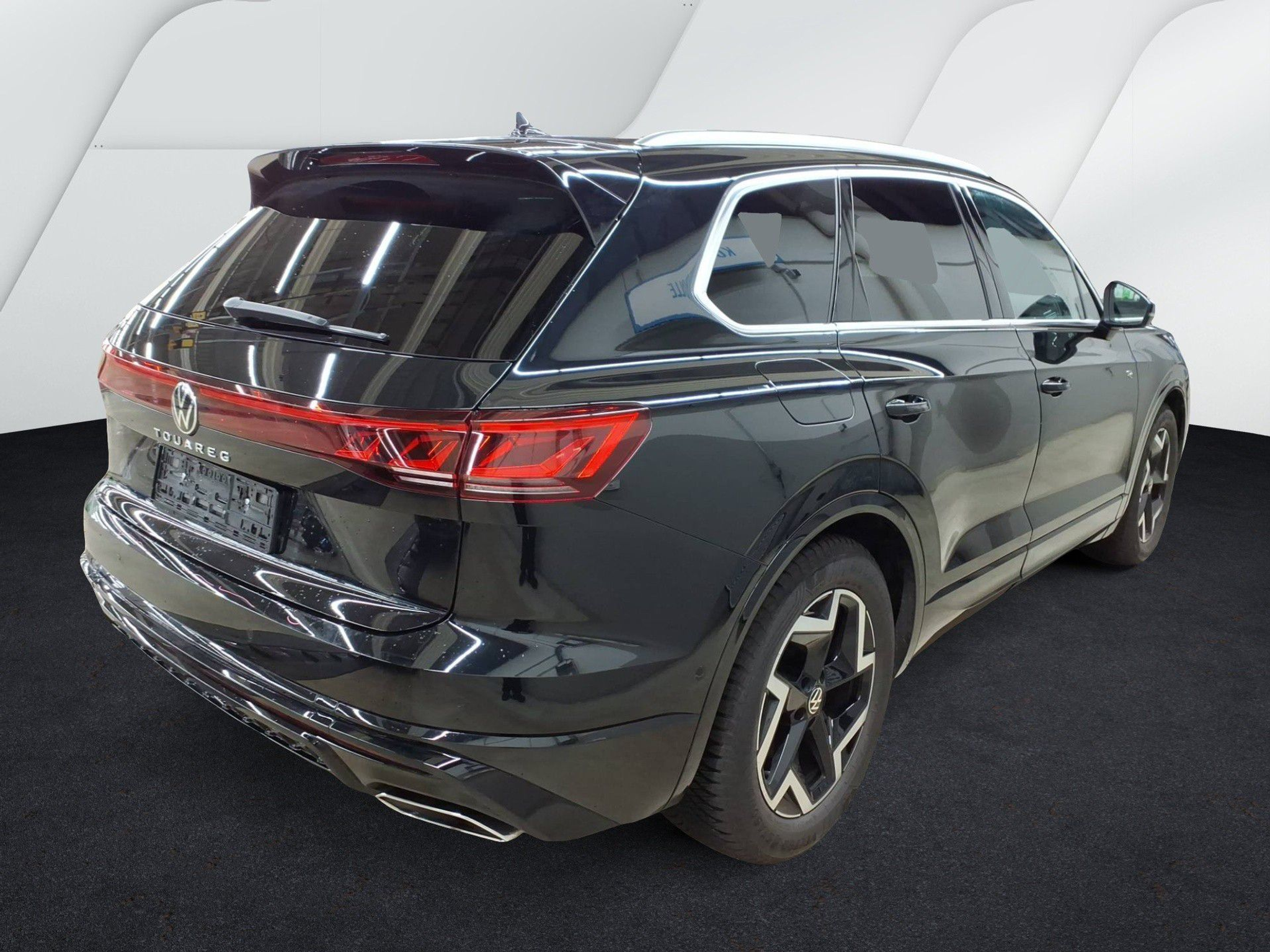 listing desktop thumbnail image 7