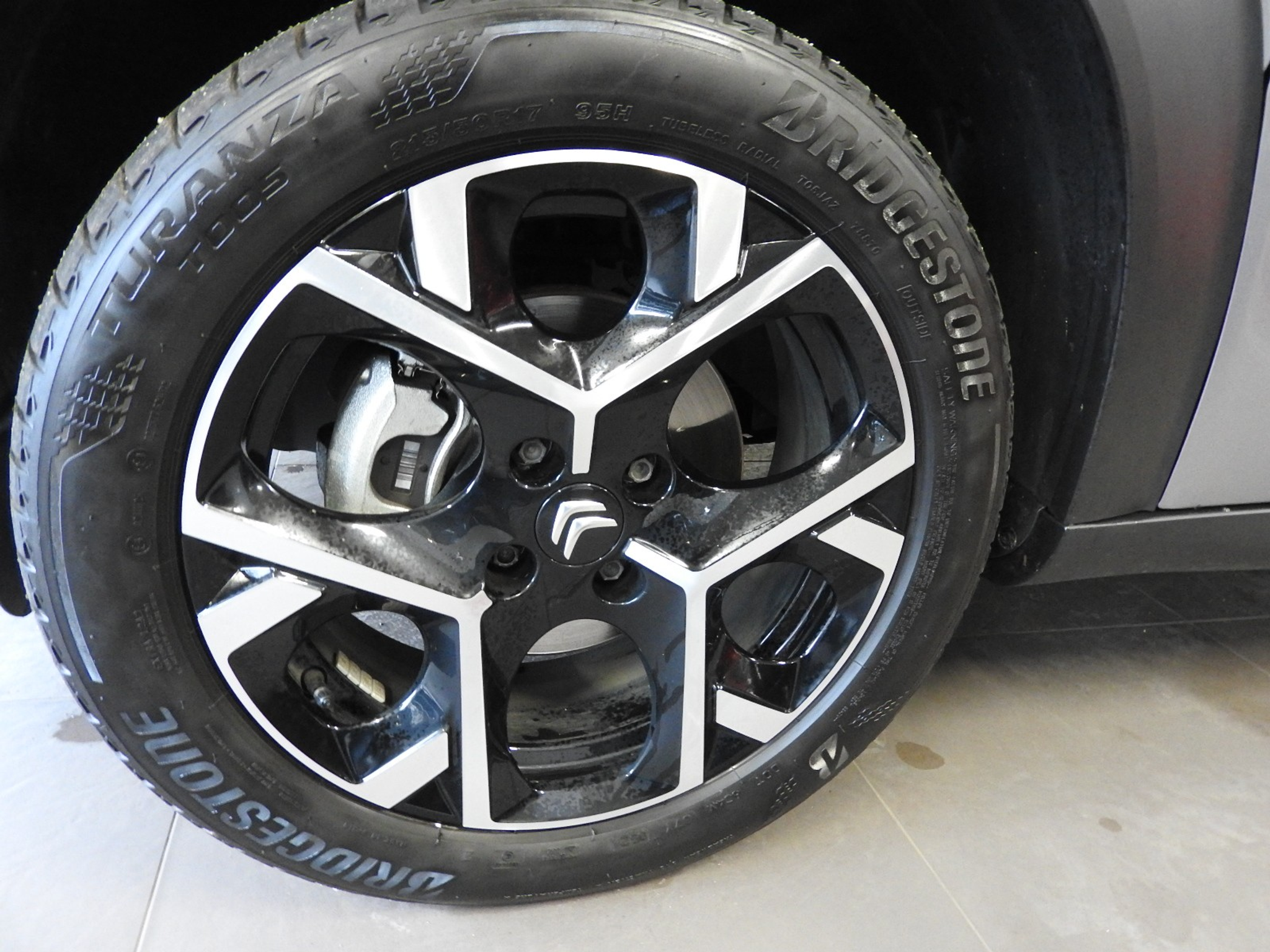 listing desktop thumbnail image 12