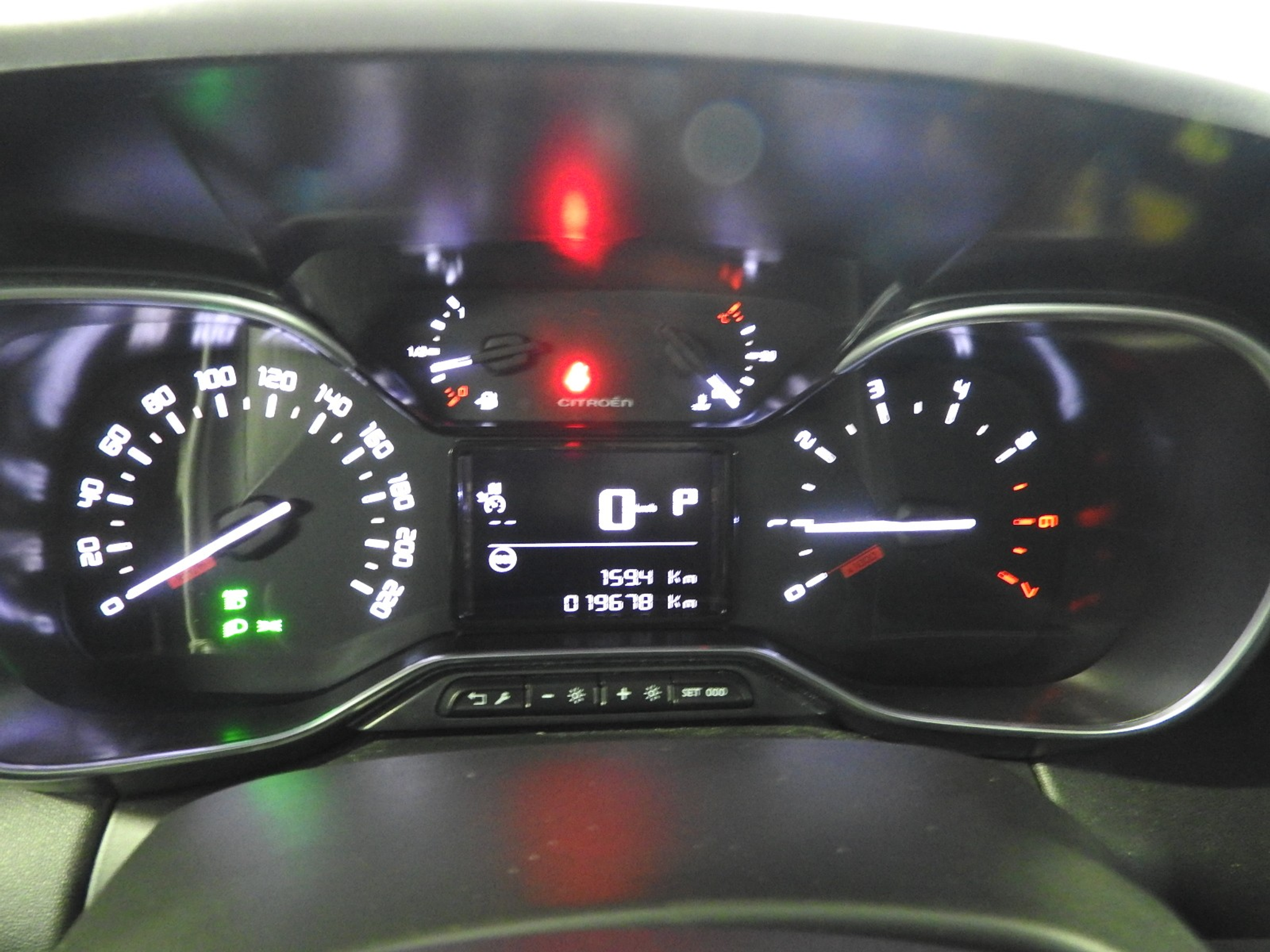 listing desktop thumbnail image 8