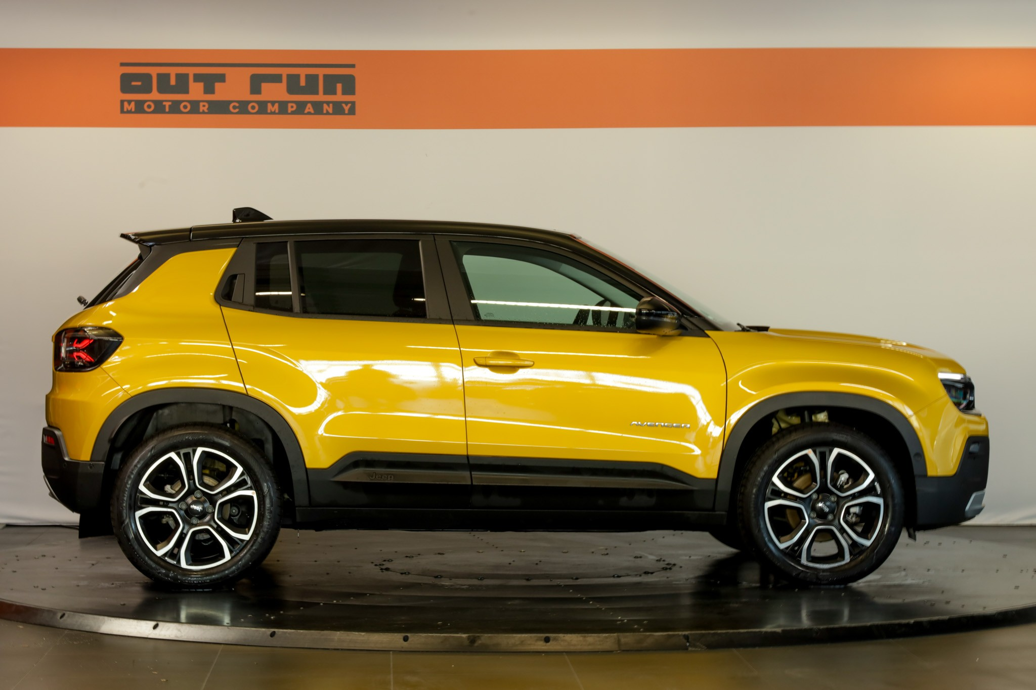 listing desktop thumbnail image 7