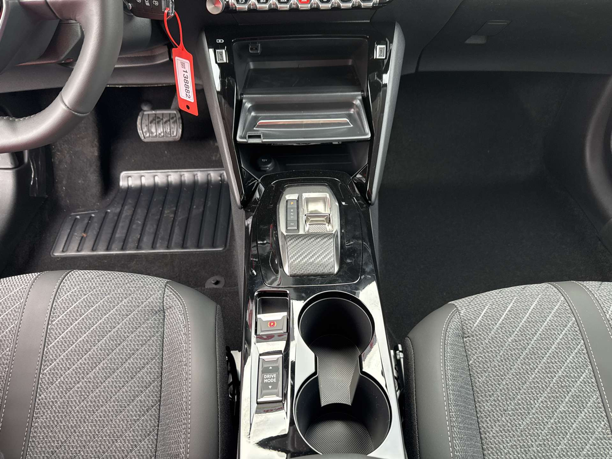 listing desktop thumbnail image 8