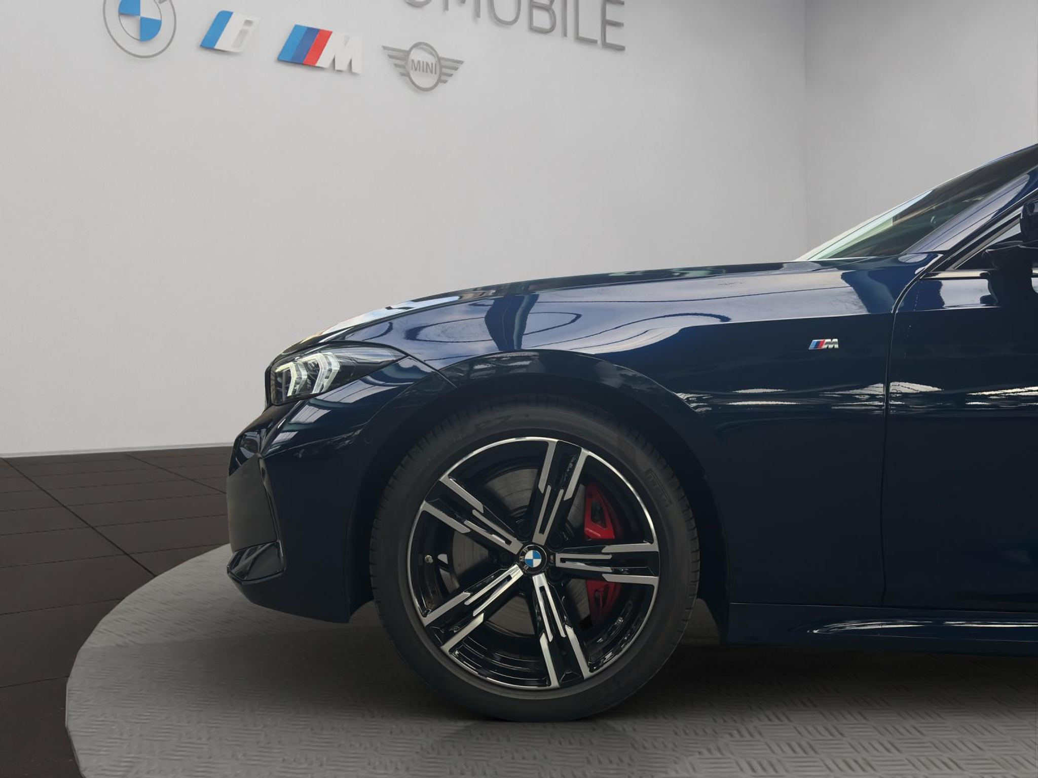 listing desktop thumbnail image 23