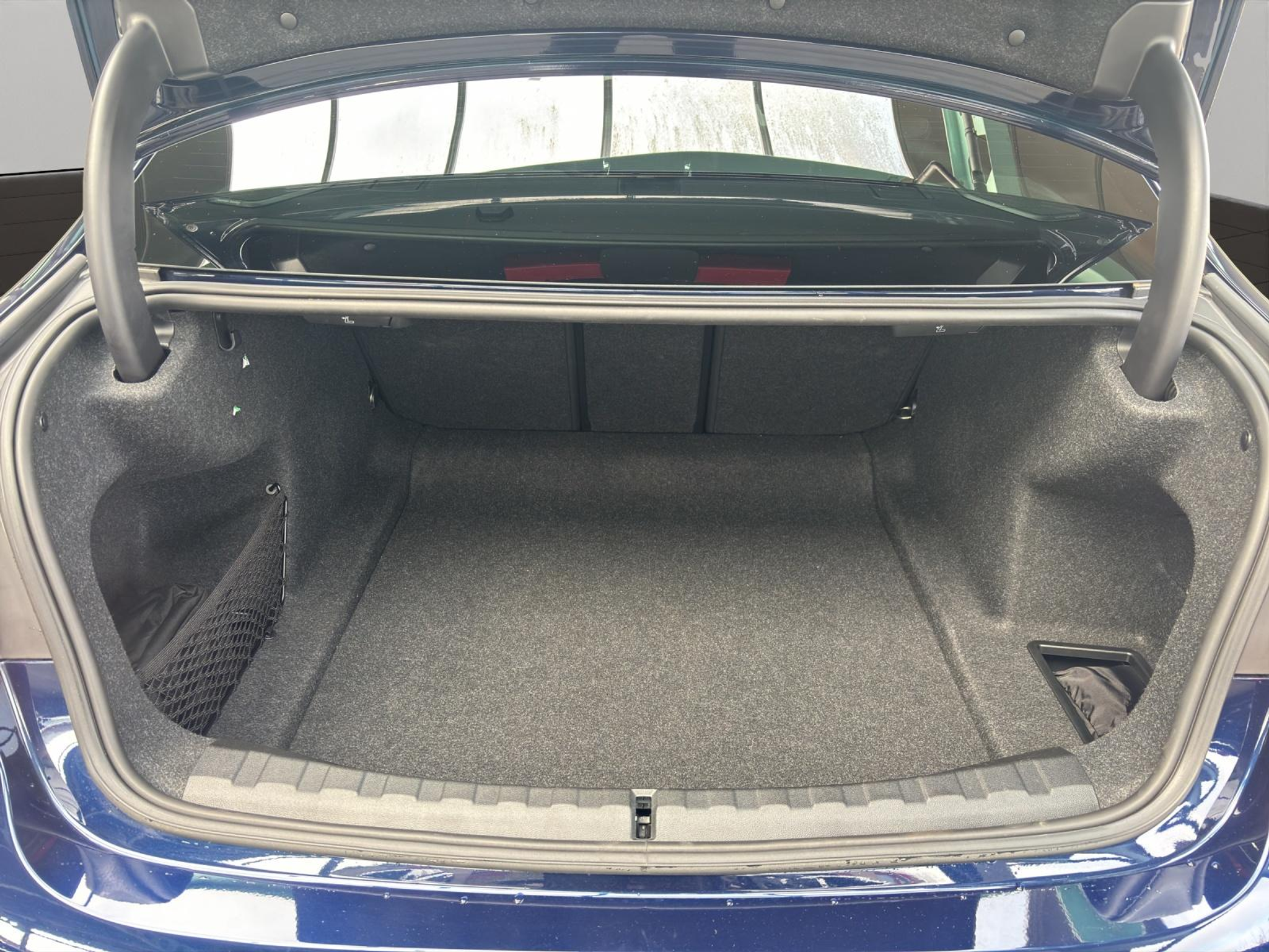 listing desktop thumbnail image 22