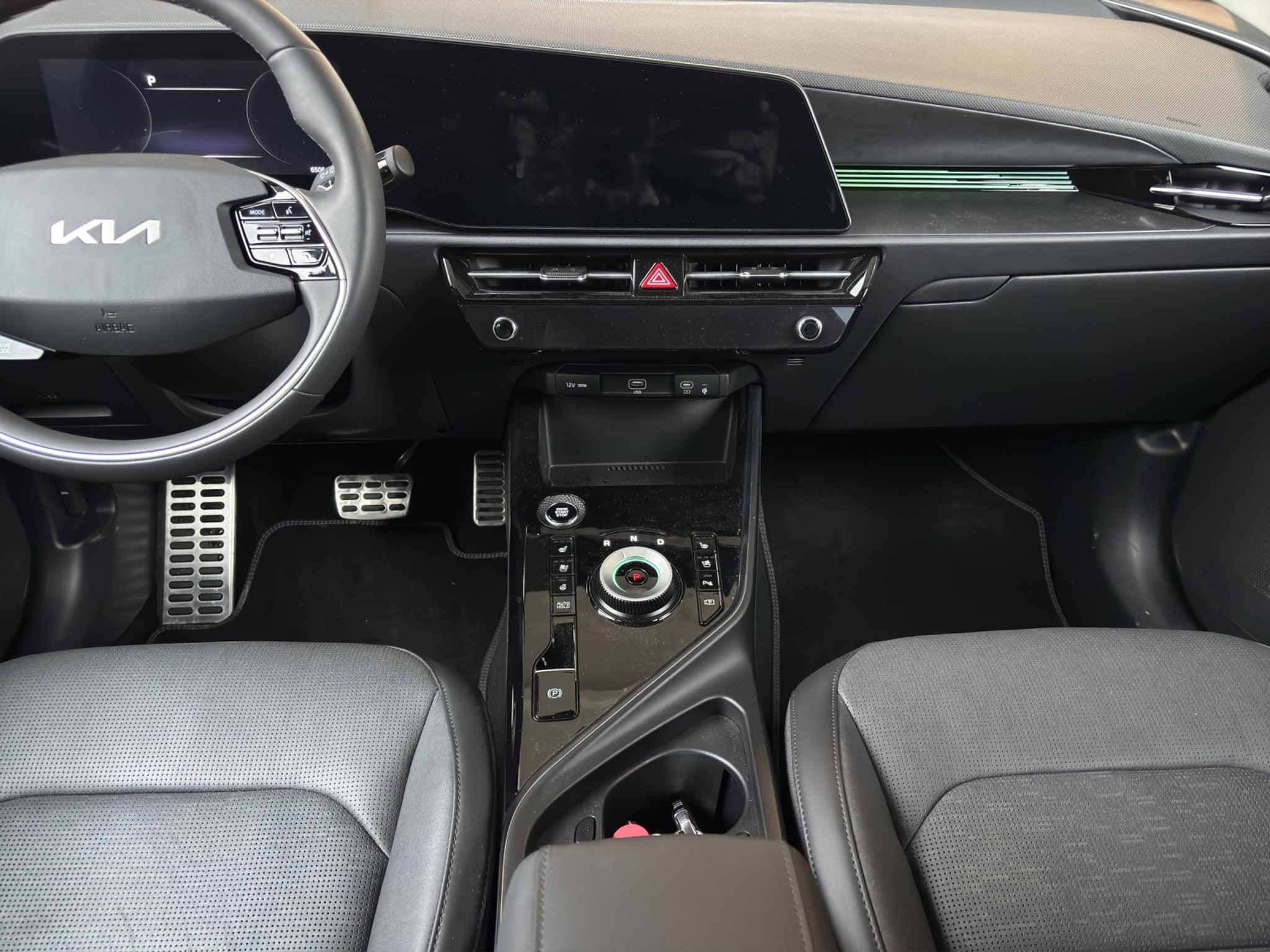 listing desktop thumbnail image 12