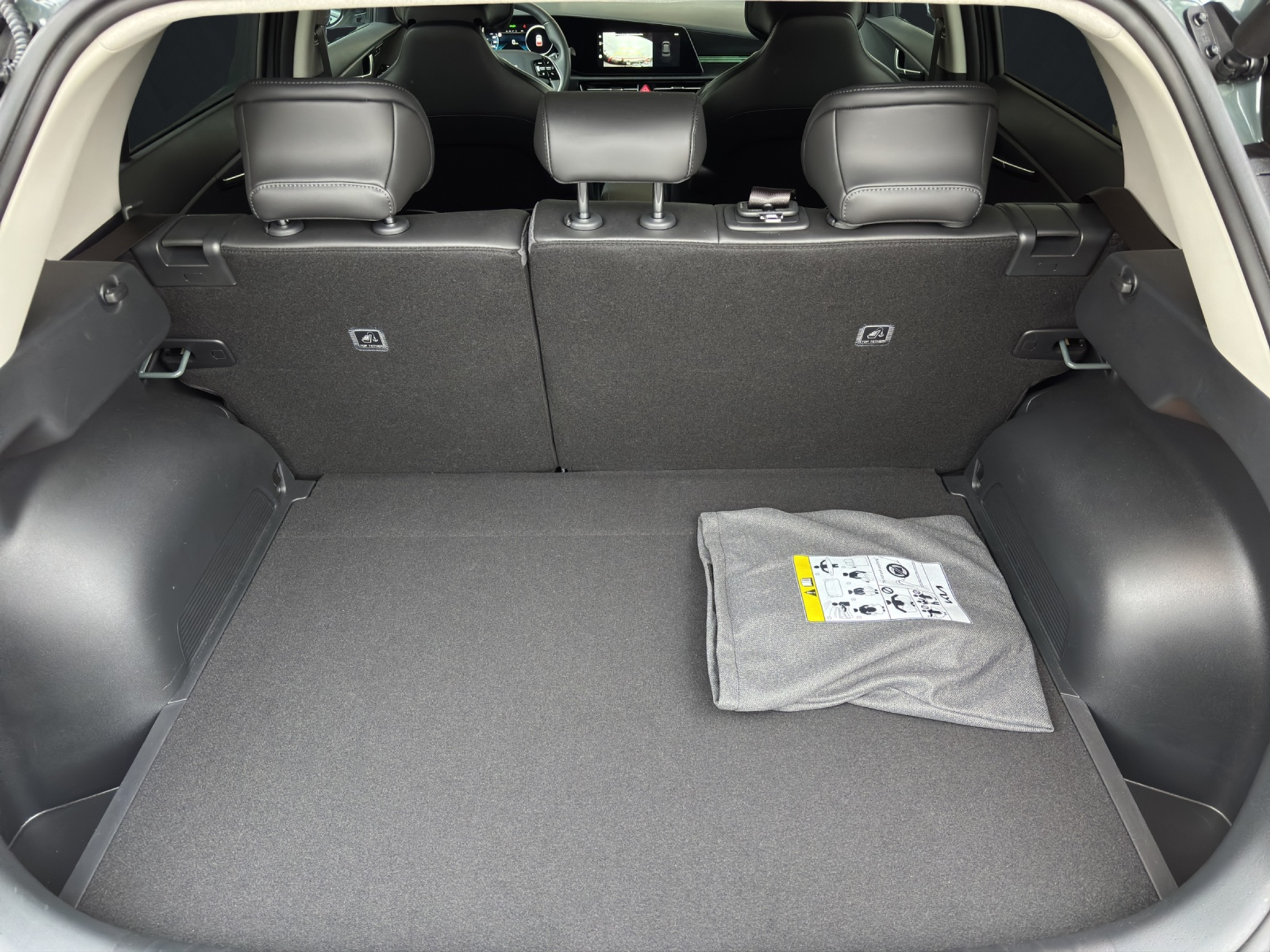 listing desktop thumbnail image 14