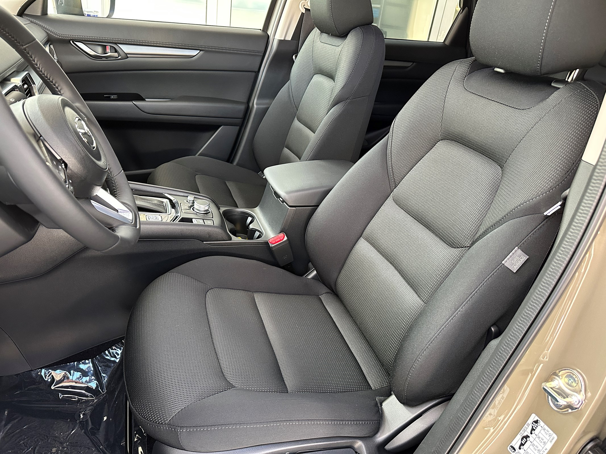 listing desktop thumbnail image 12