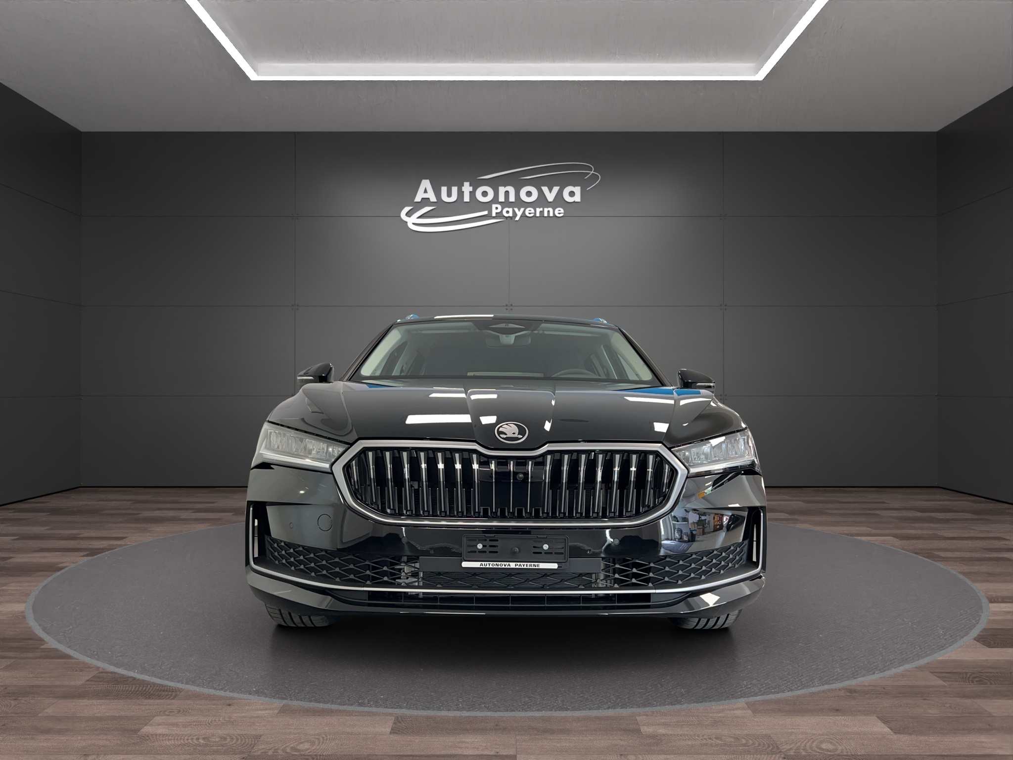 listing desktop thumbnail image 1