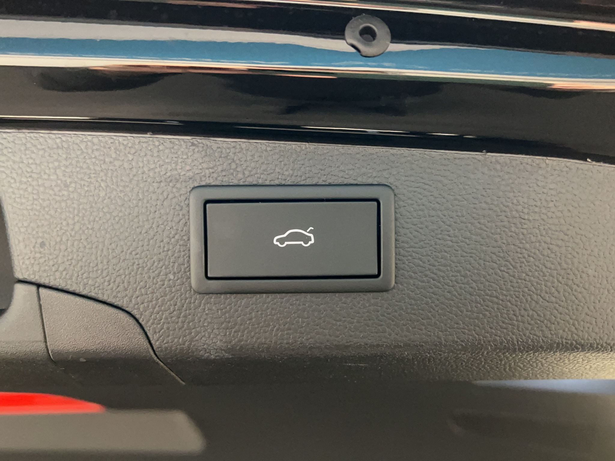 listing desktop thumbnail image 11