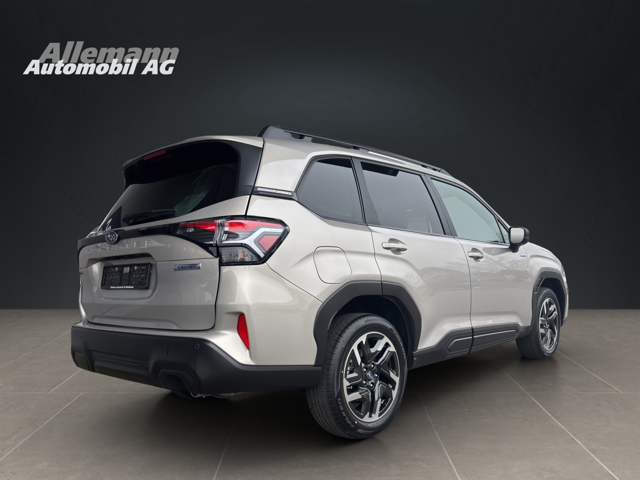 listing desktop thumbnail image 3