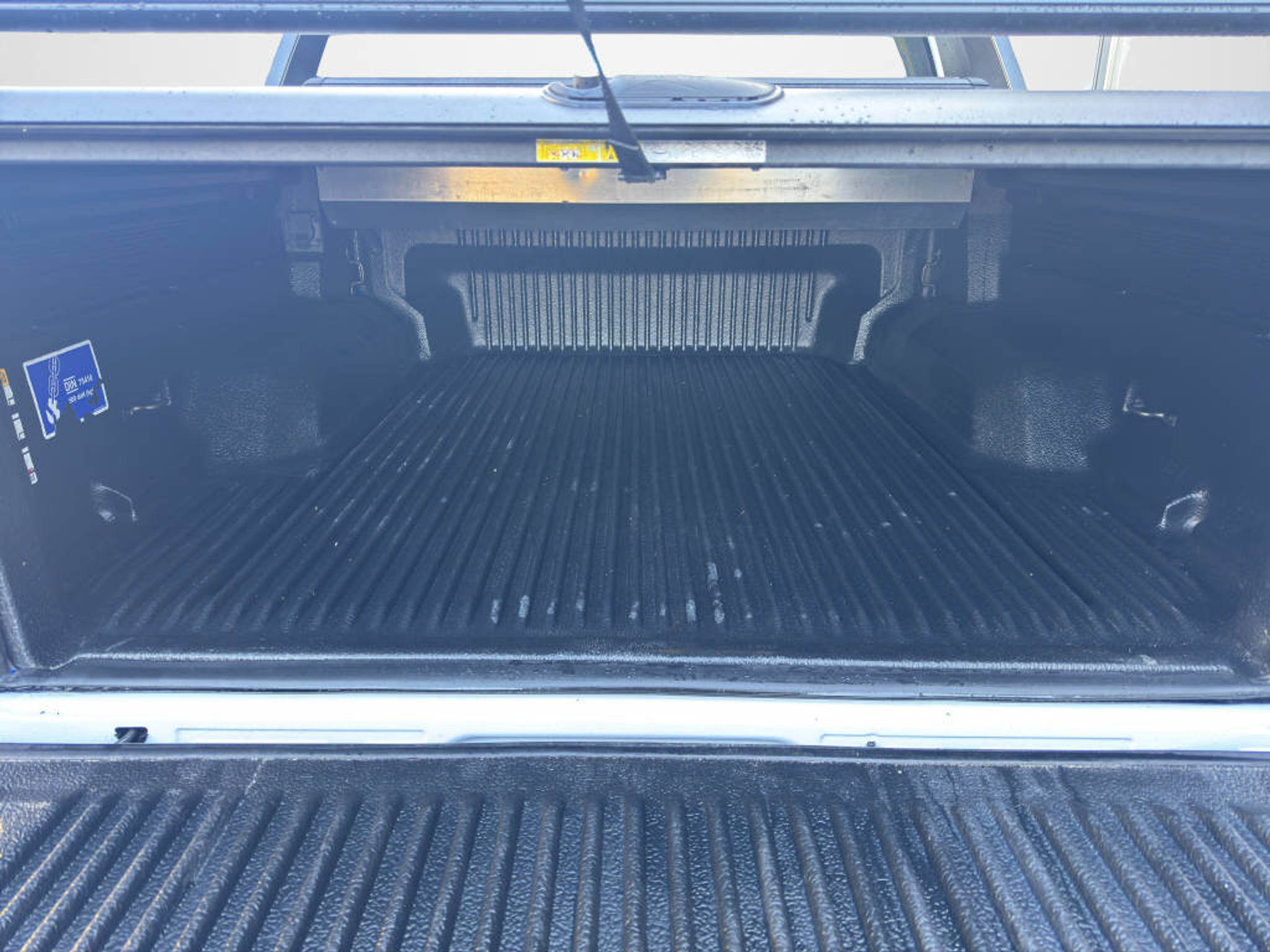 listing desktop thumbnail image 15