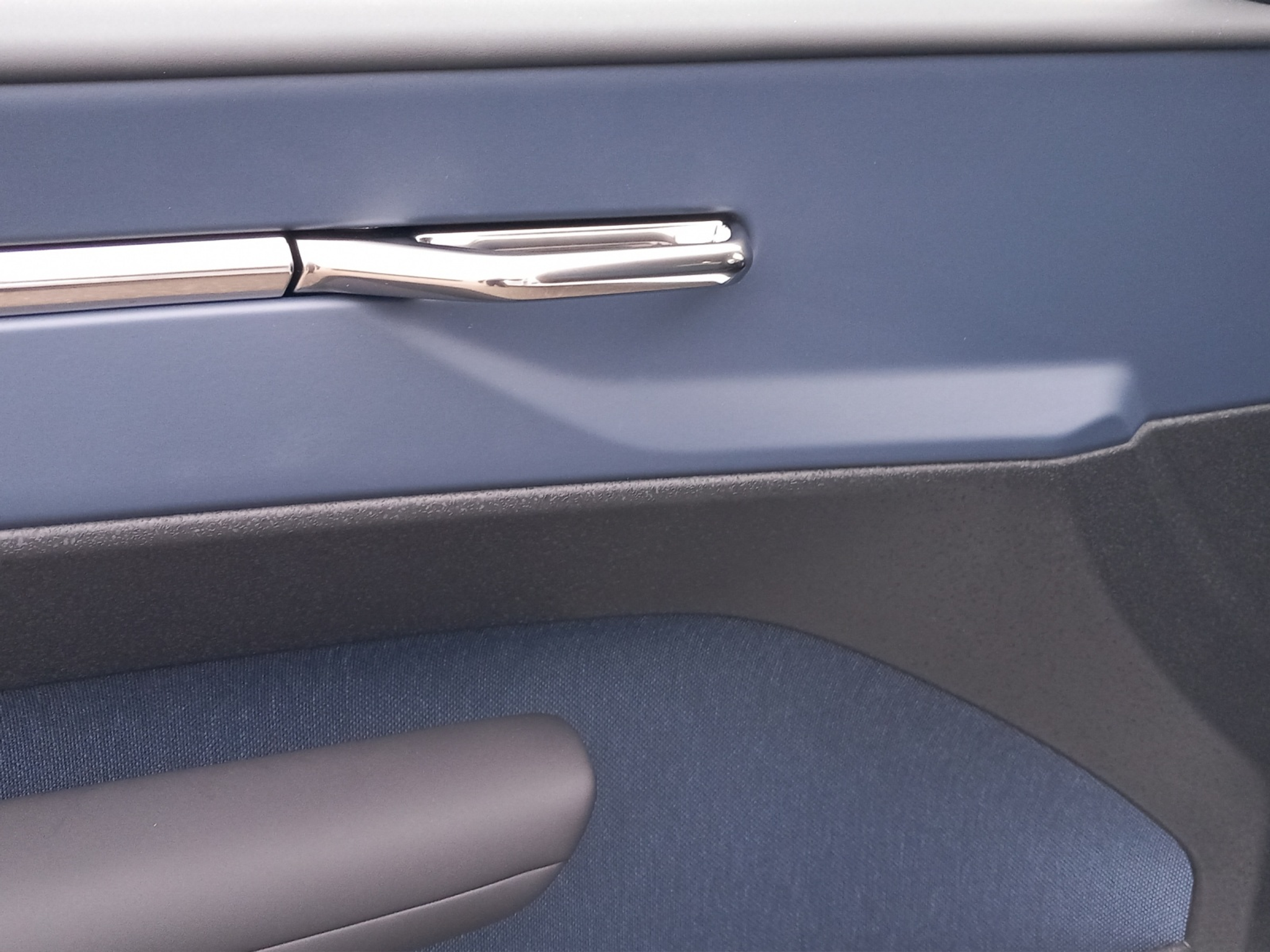 listing desktop thumbnail image 19