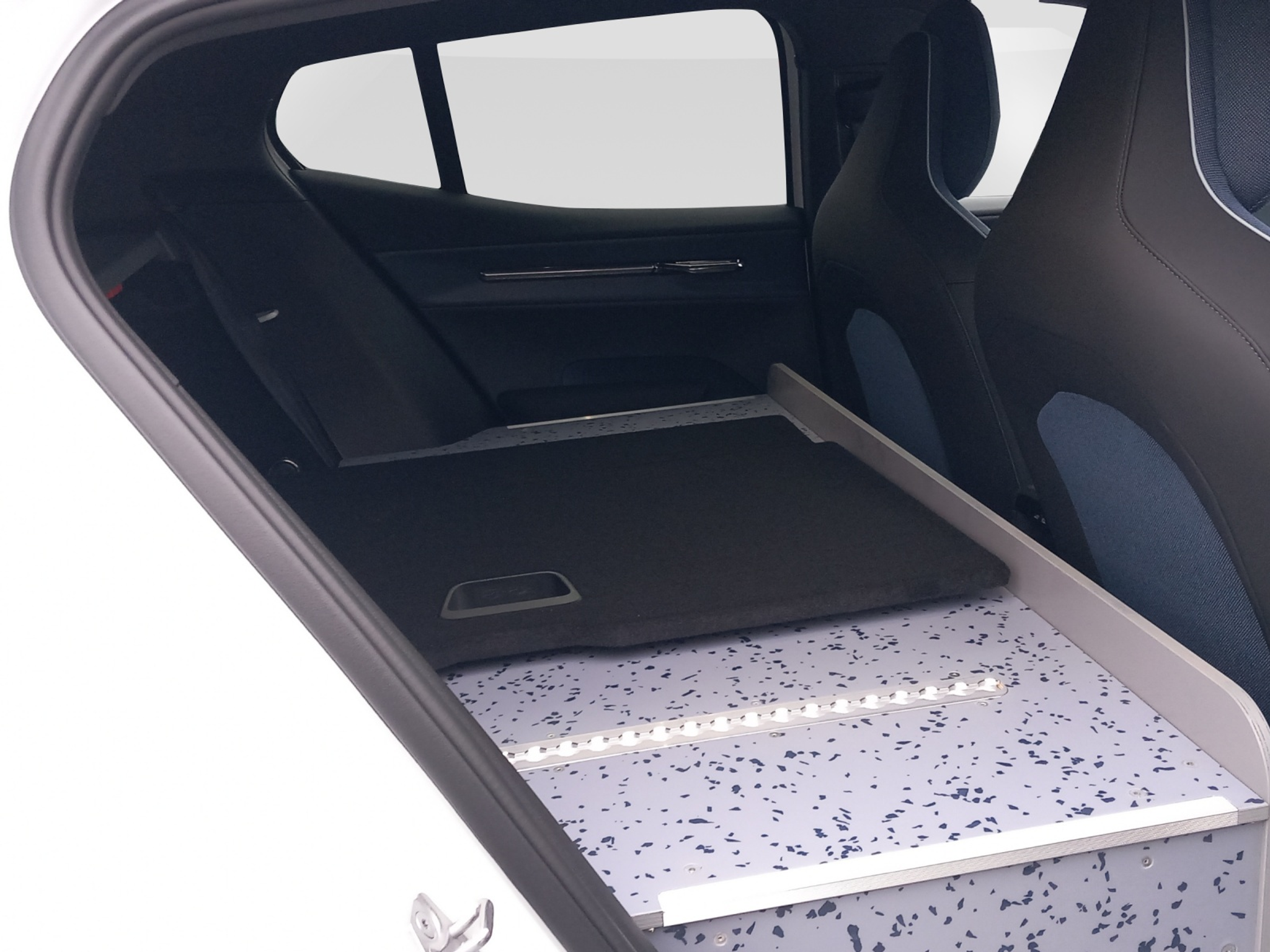 listing desktop thumbnail image 12