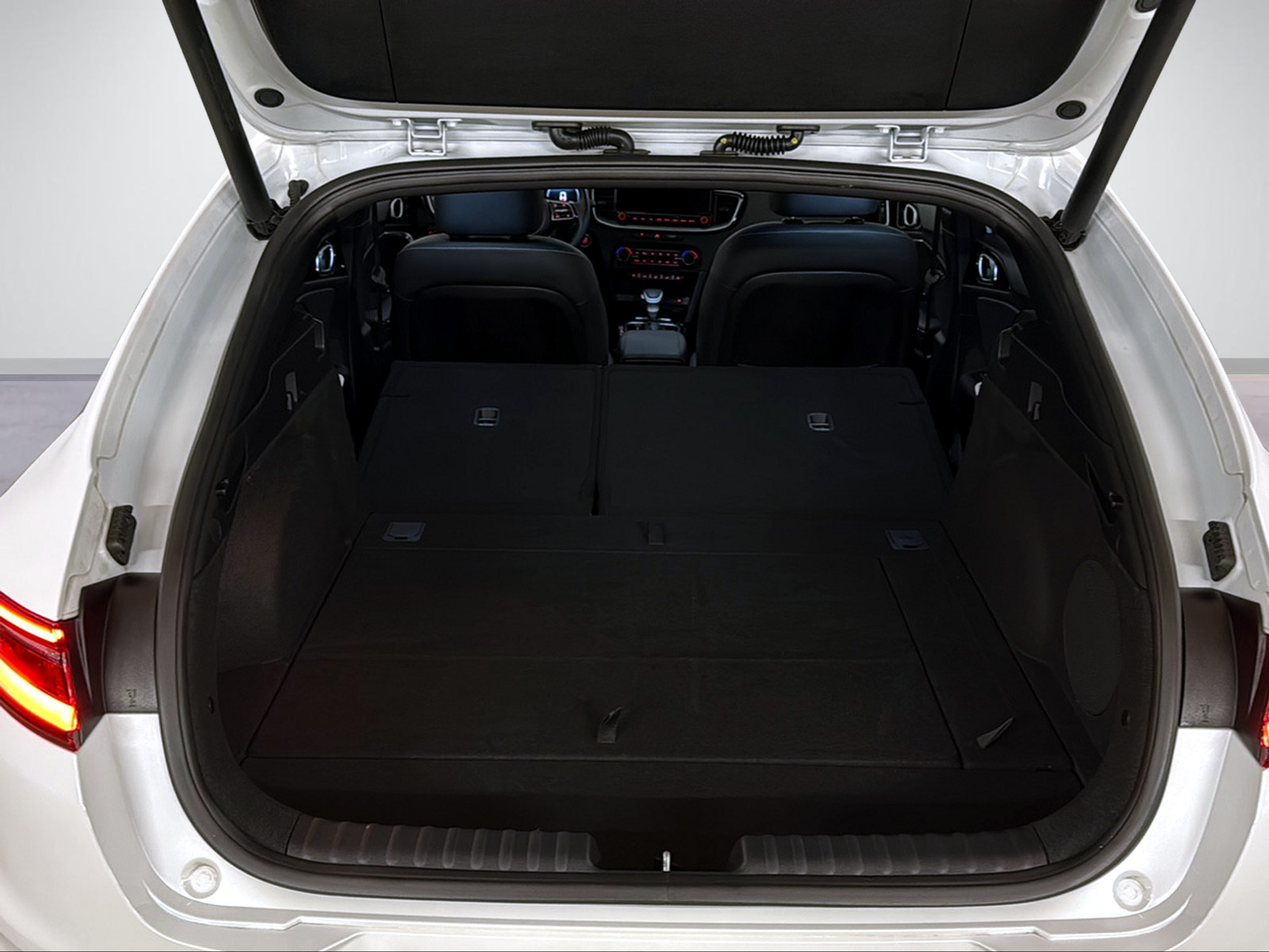 listing desktop thumbnail image 15