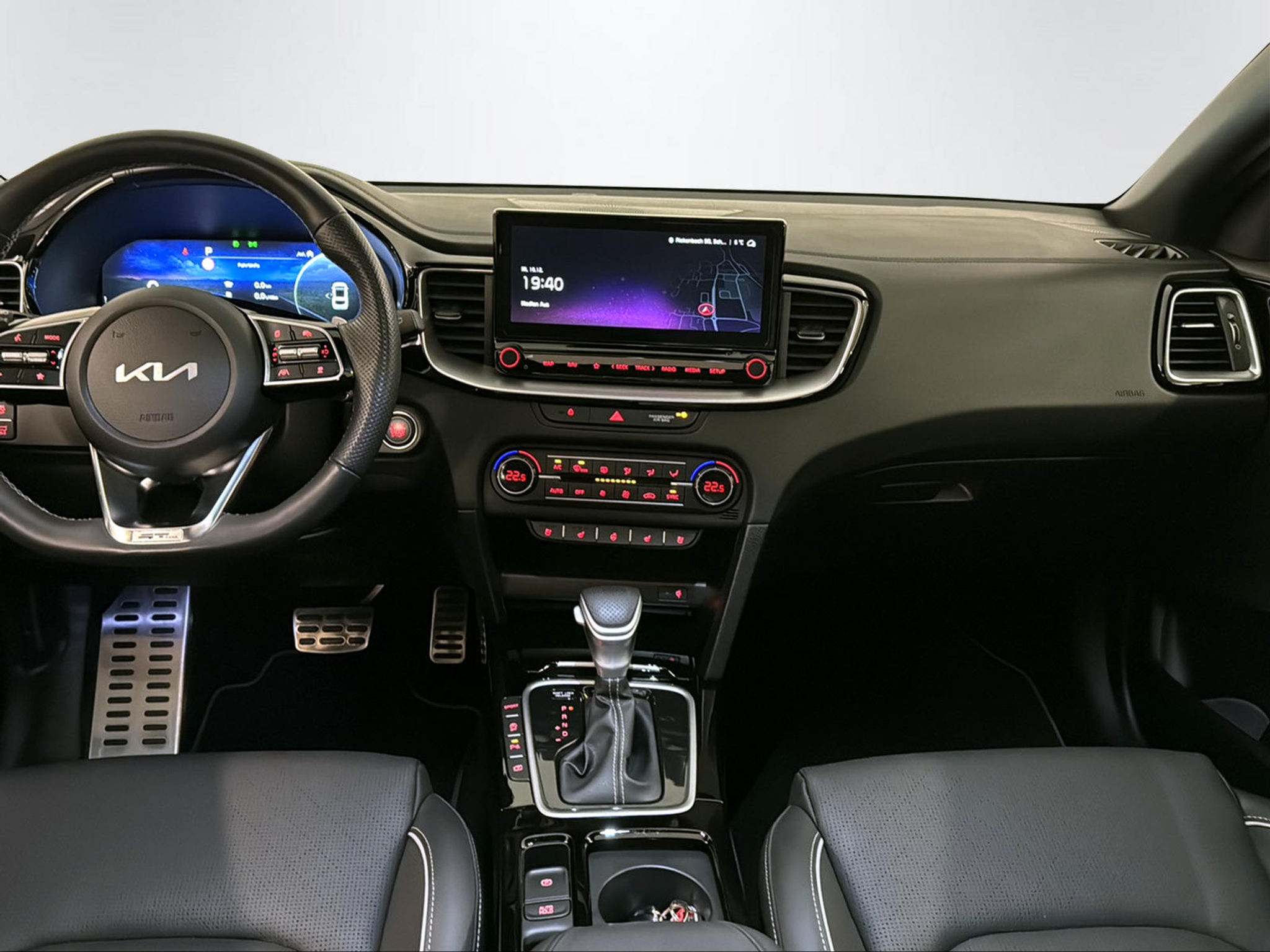 listing desktop thumbnail image 11