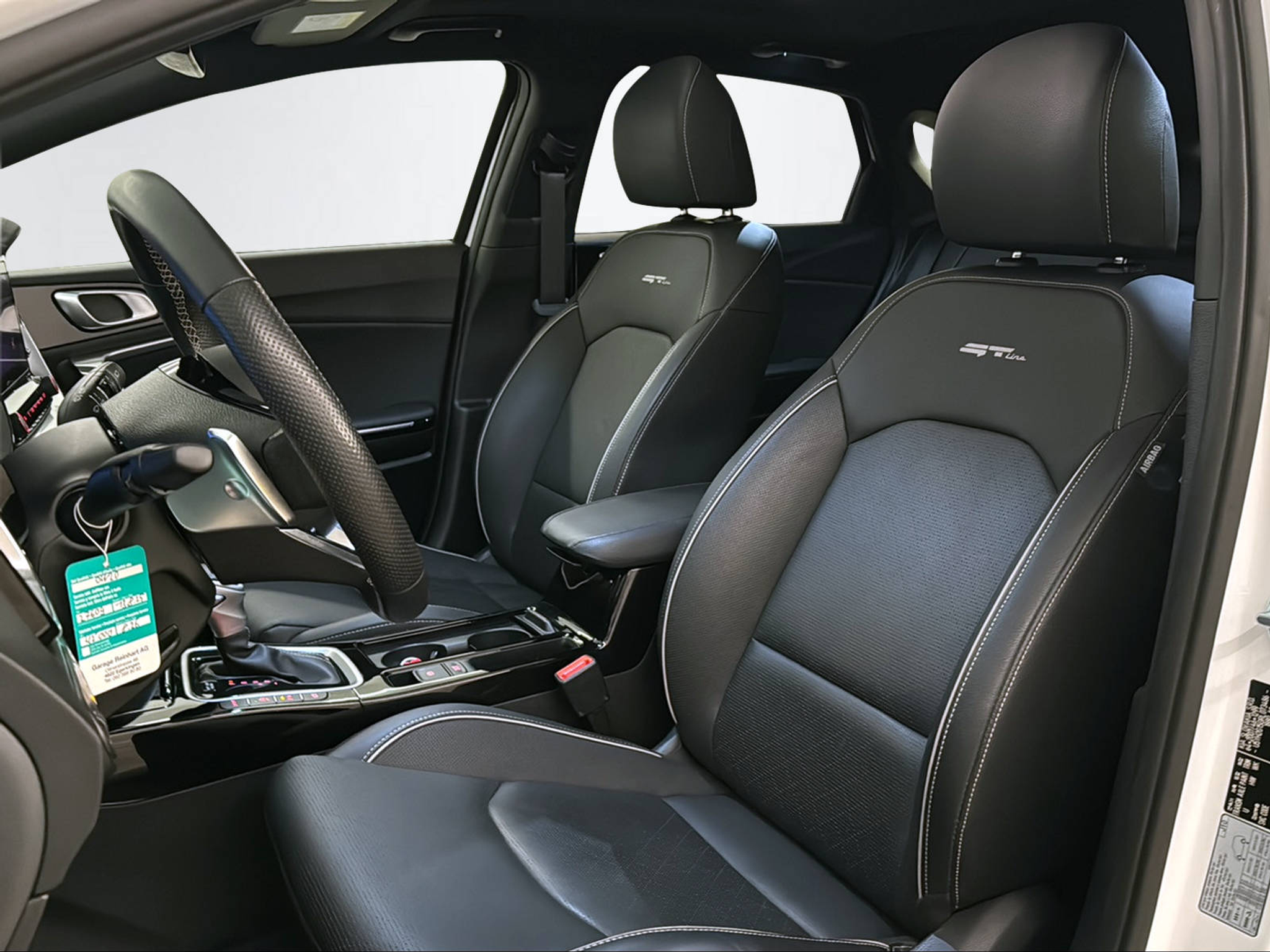 listing desktop thumbnail image 14