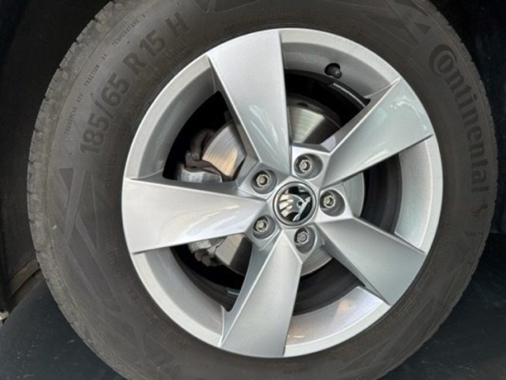 listing desktop thumbnail image 14