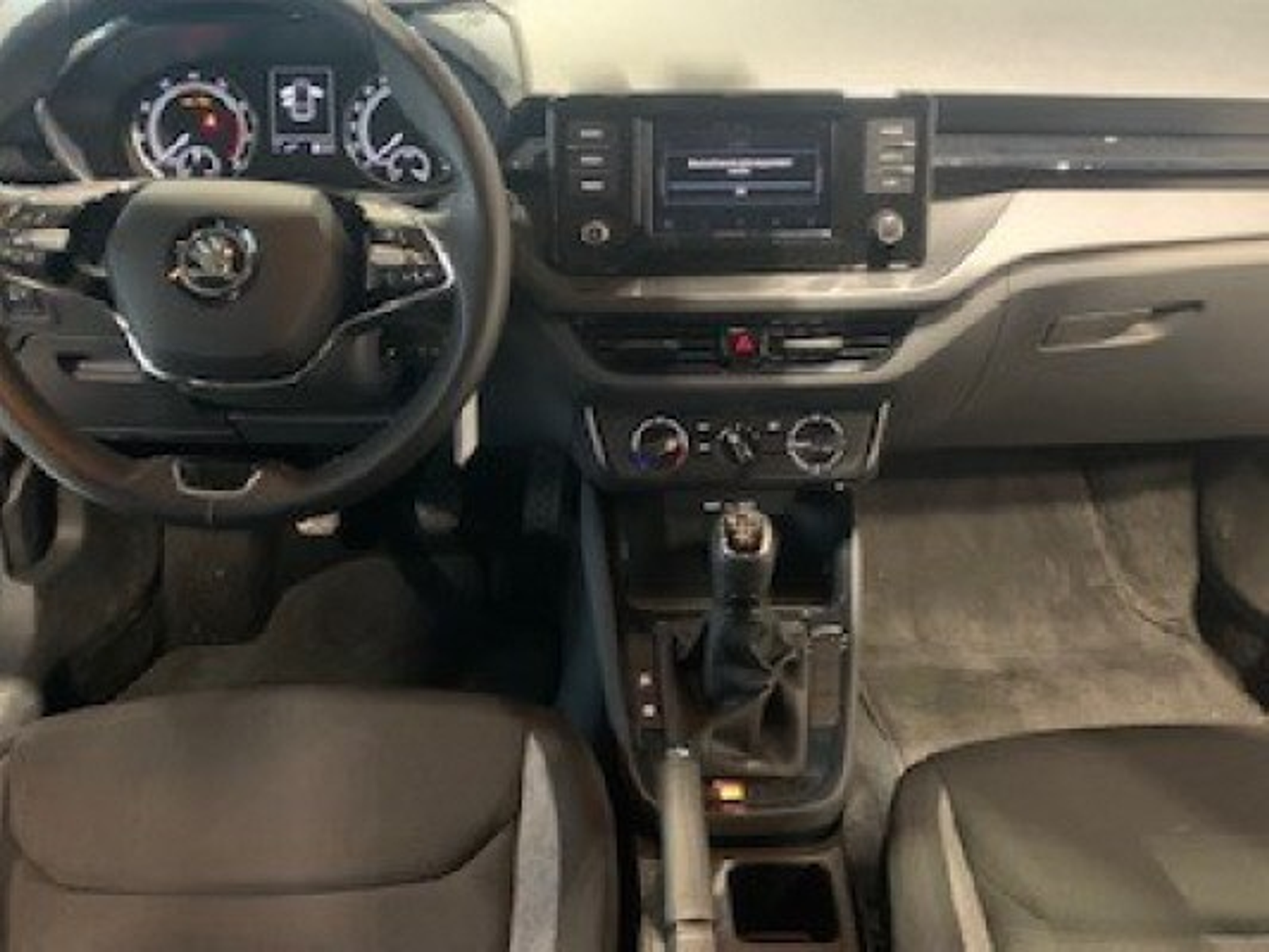 listing desktop thumbnail image 8