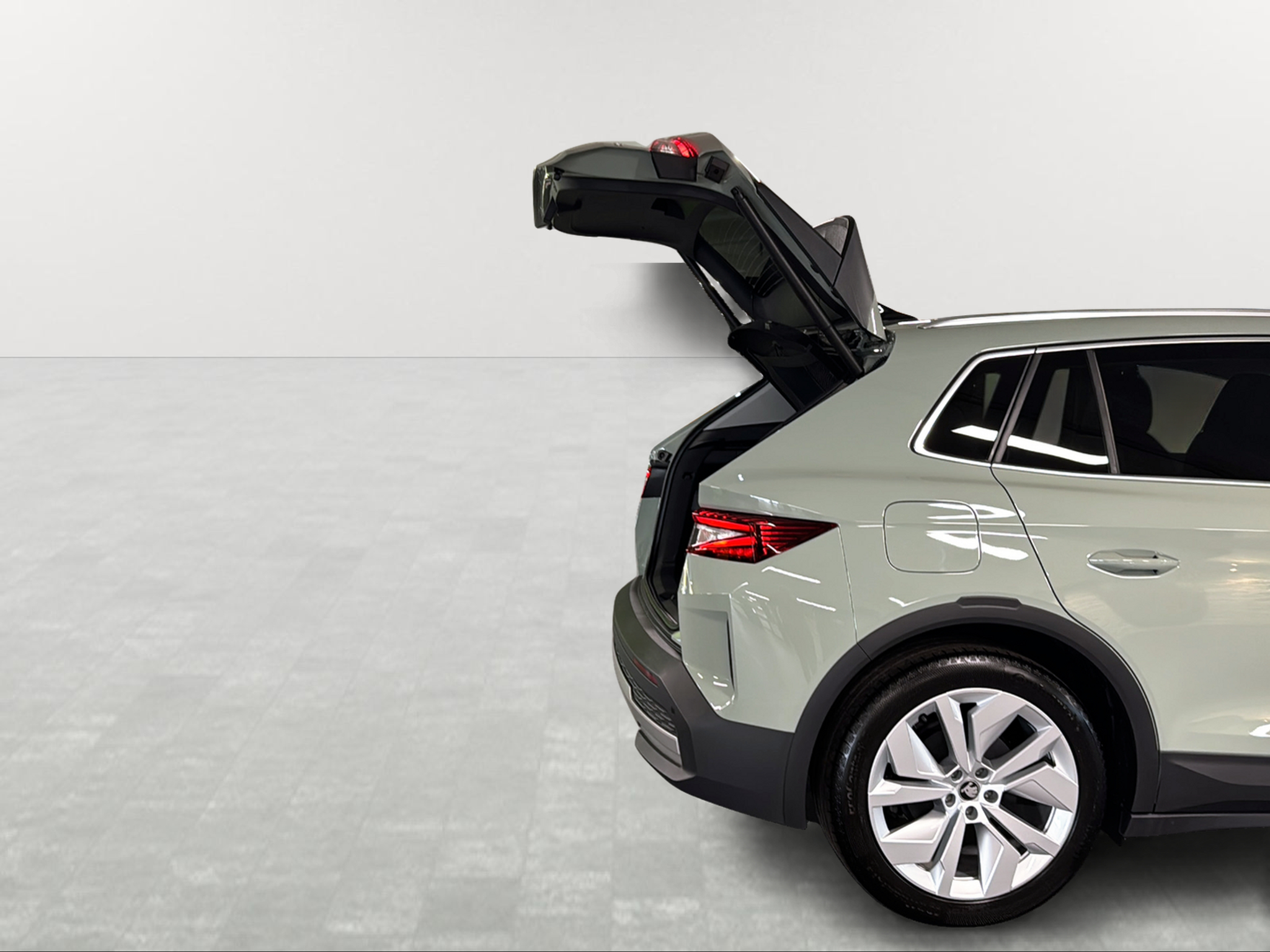 listing desktop thumbnail image 19