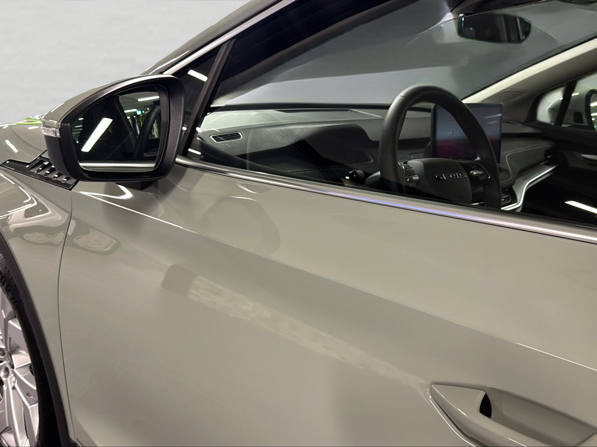 listing desktop thumbnail image 7