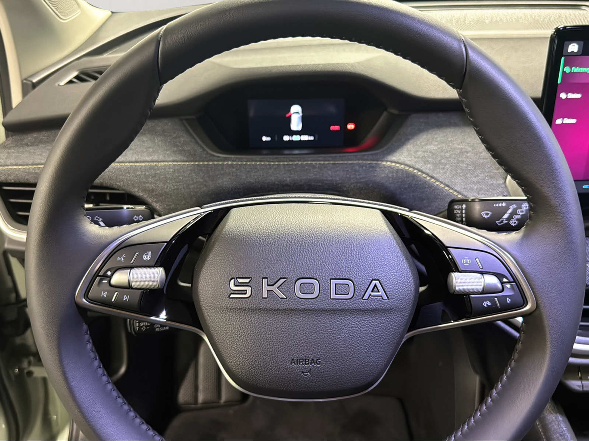 listing desktop thumbnail image 11