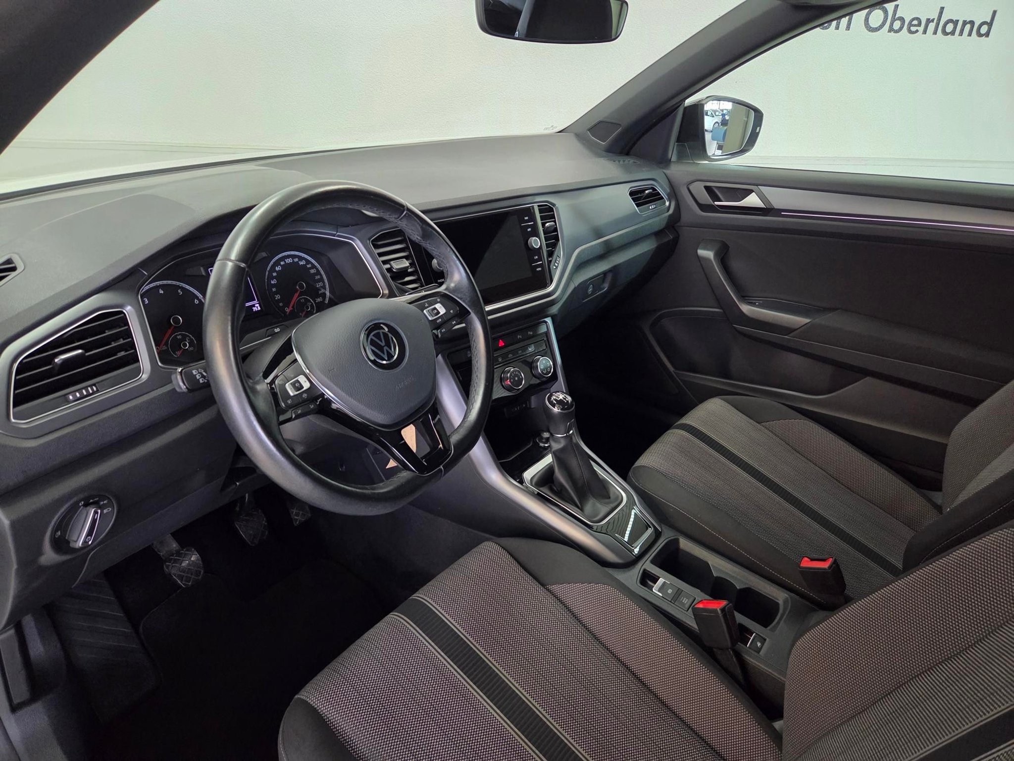 listing desktop thumbnail image 11