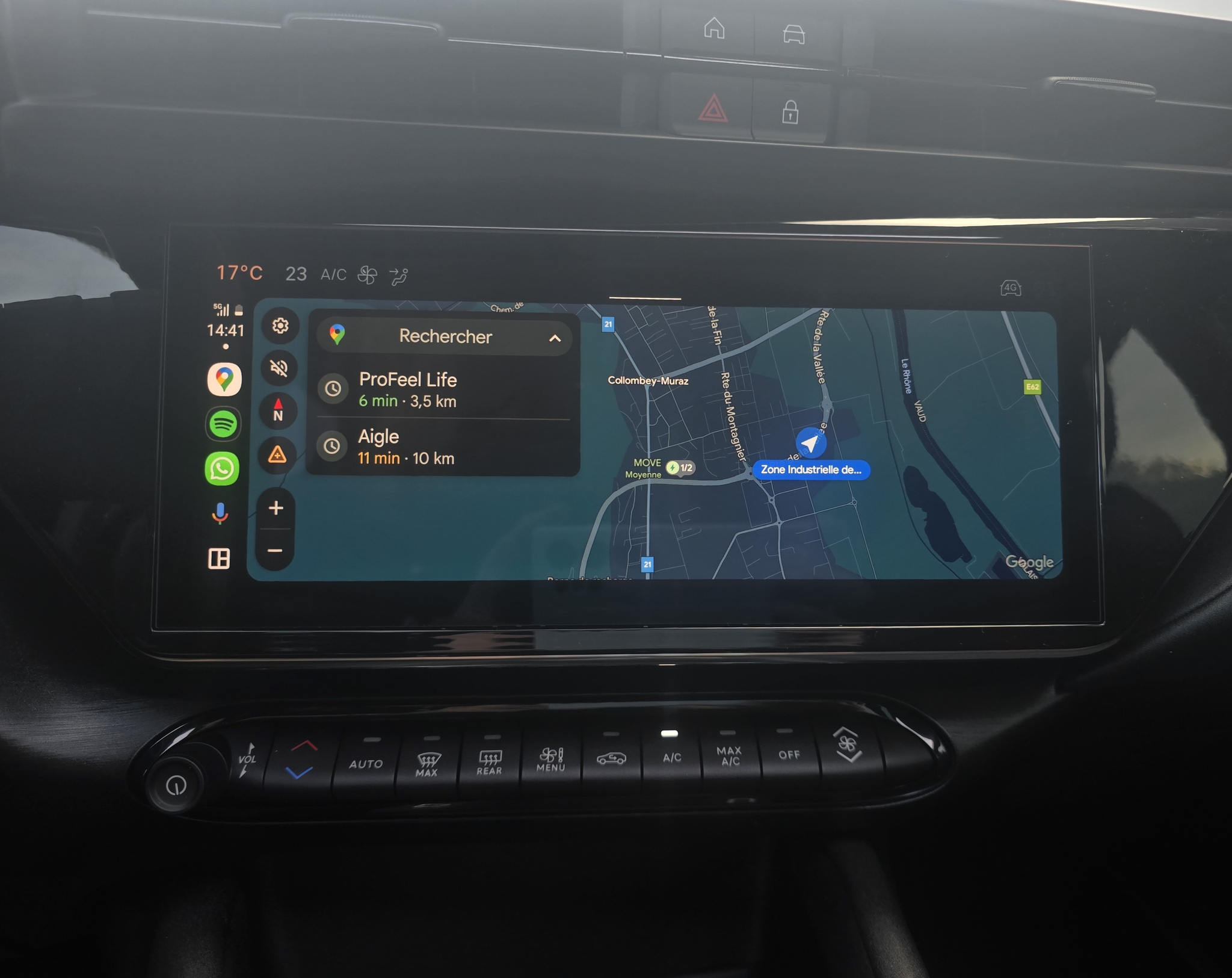 listing desktop thumbnail image 14