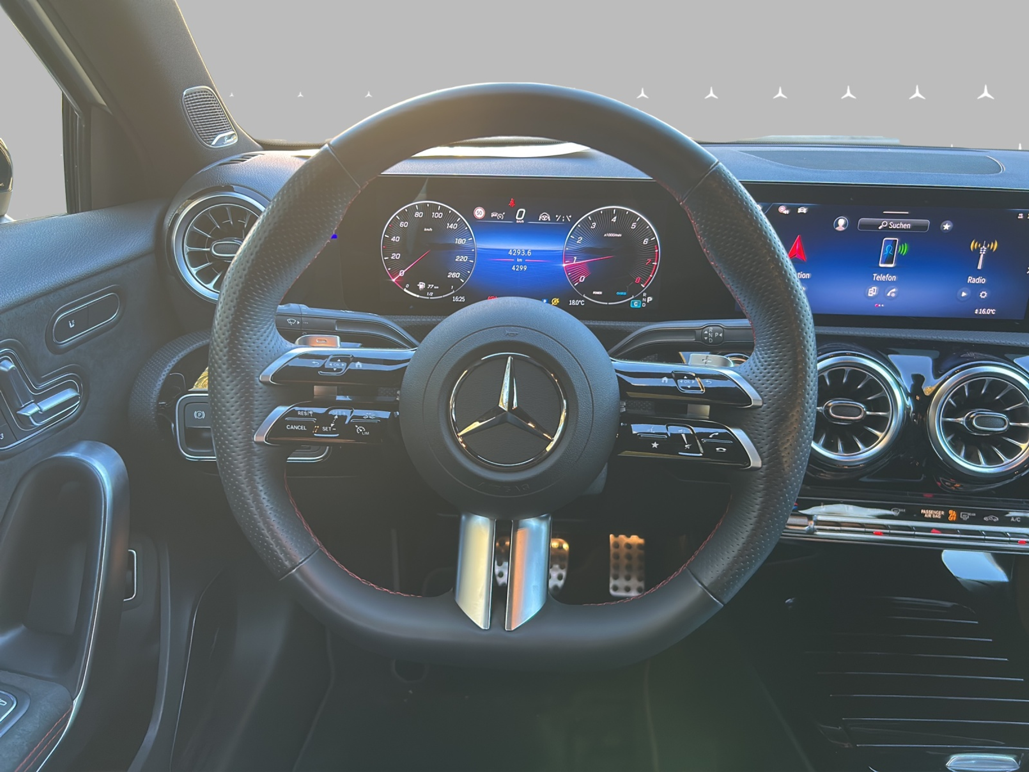 listing desktop thumbnail image 12