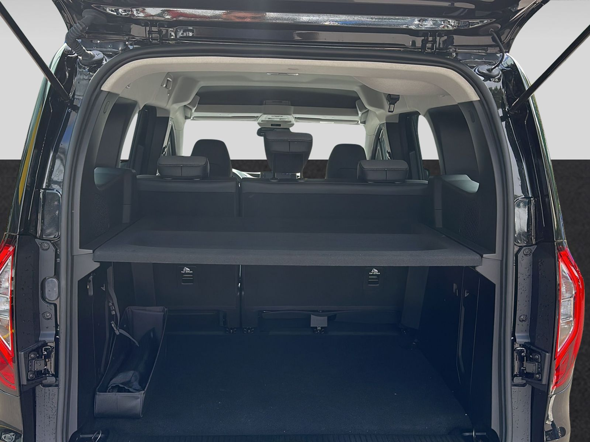 listing desktop thumbnail image 11