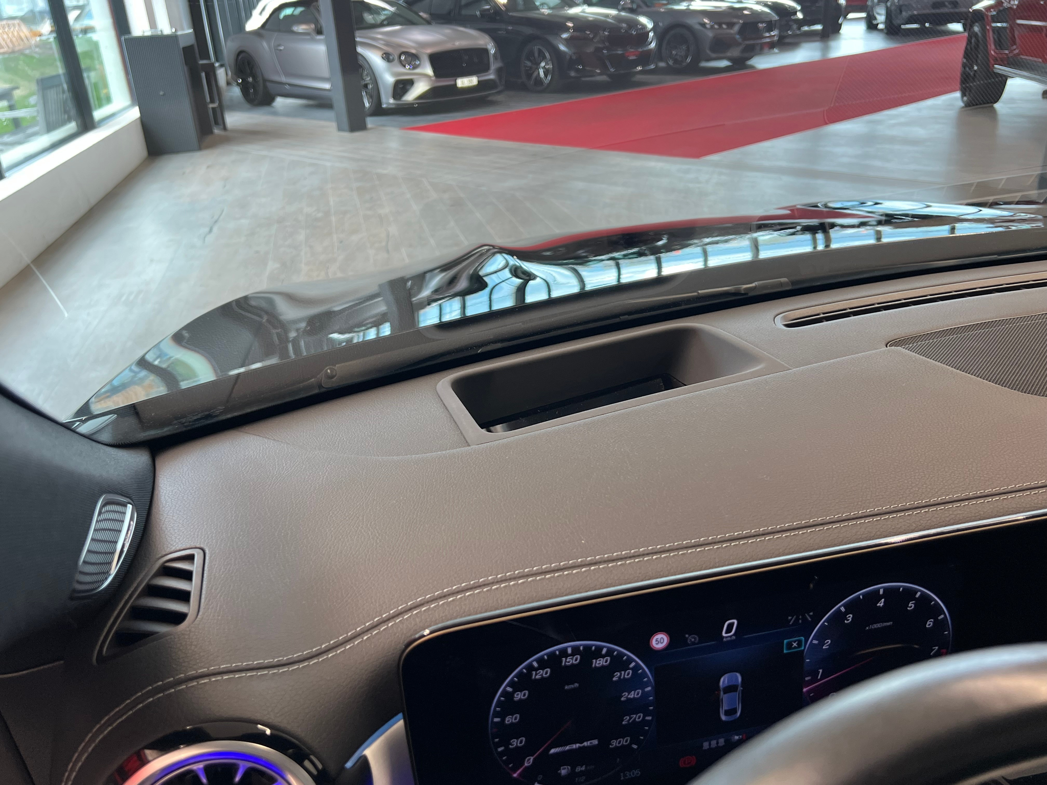 listing desktop thumbnail image 26