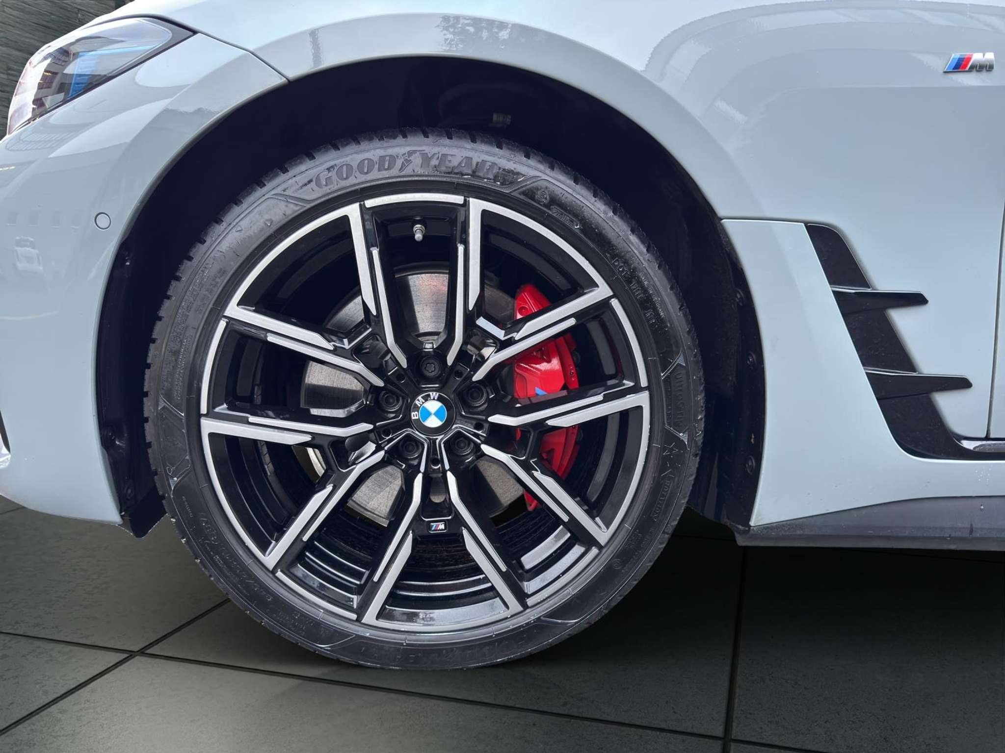 listing desktop thumbnail image 9