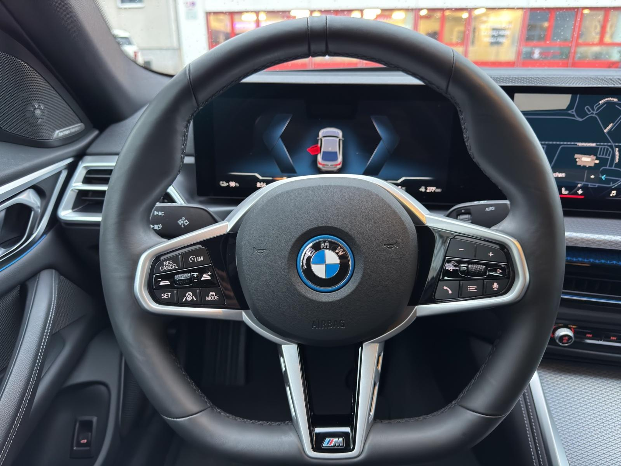 listing desktop thumbnail image 11