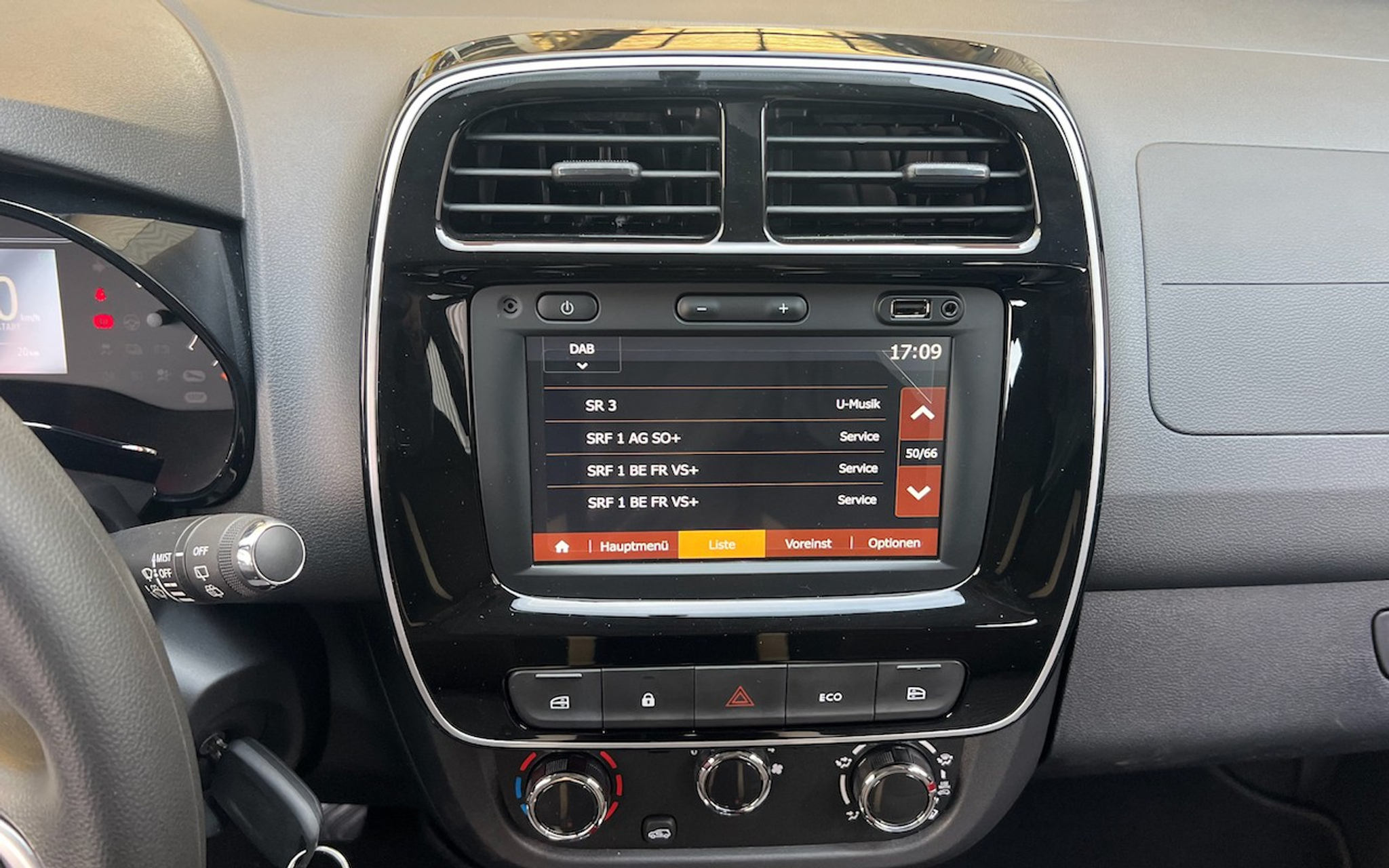 listing desktop thumbnail image 15