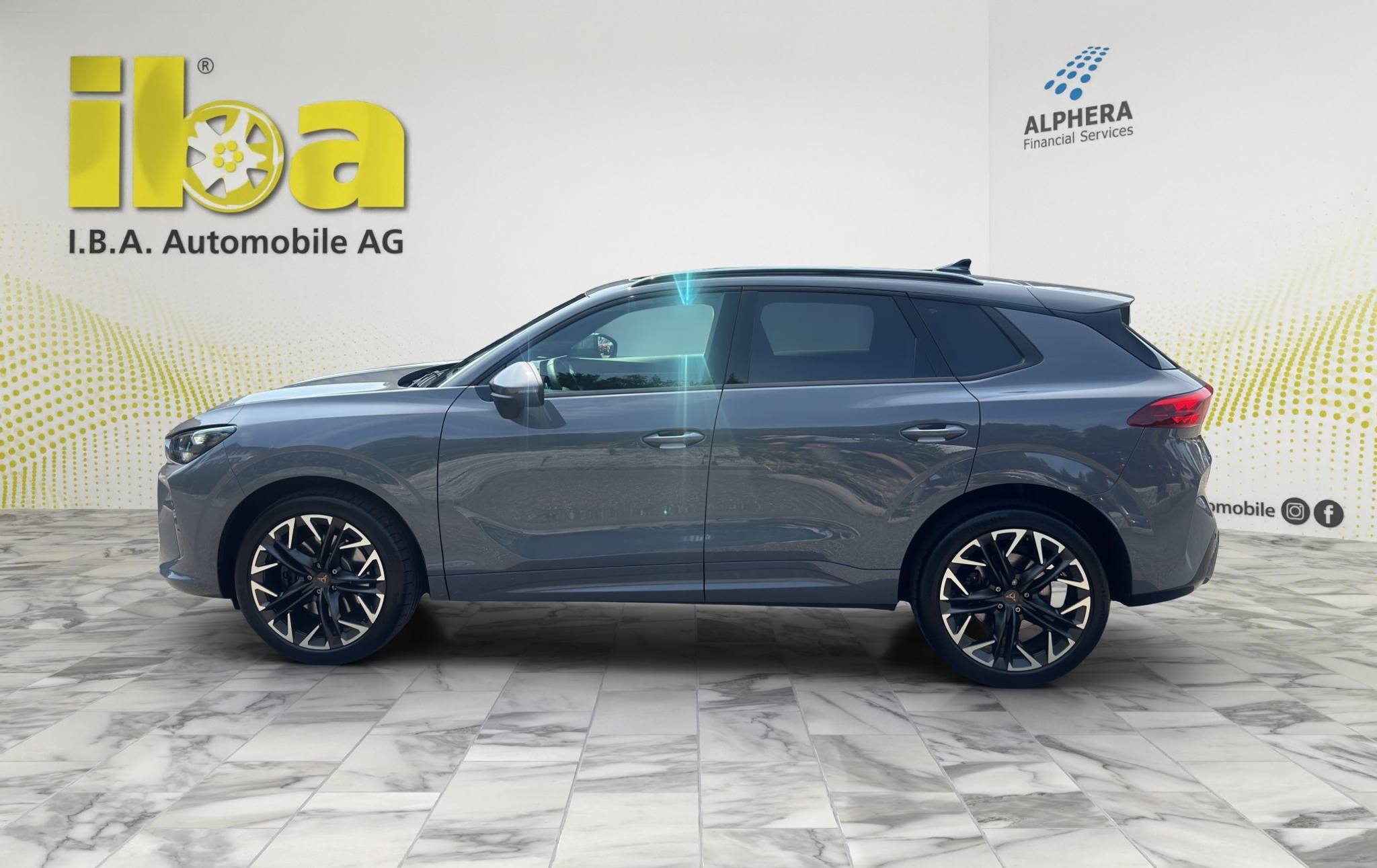 listing desktop thumbnail image 1