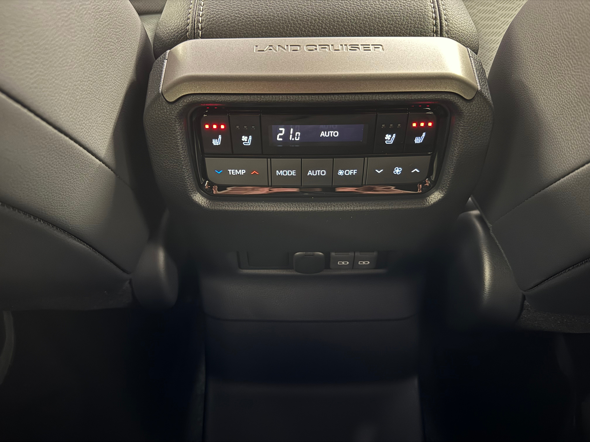 listing desktop thumbnail image 17