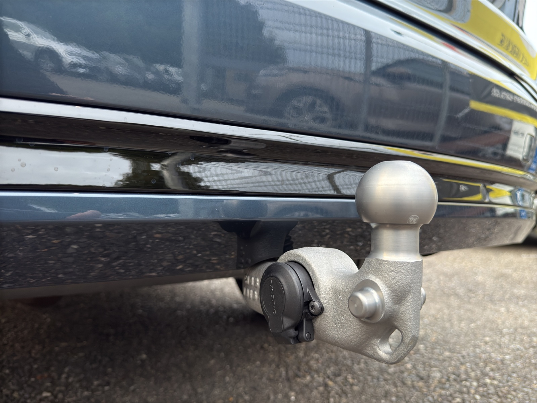 listing desktop thumbnail image 28