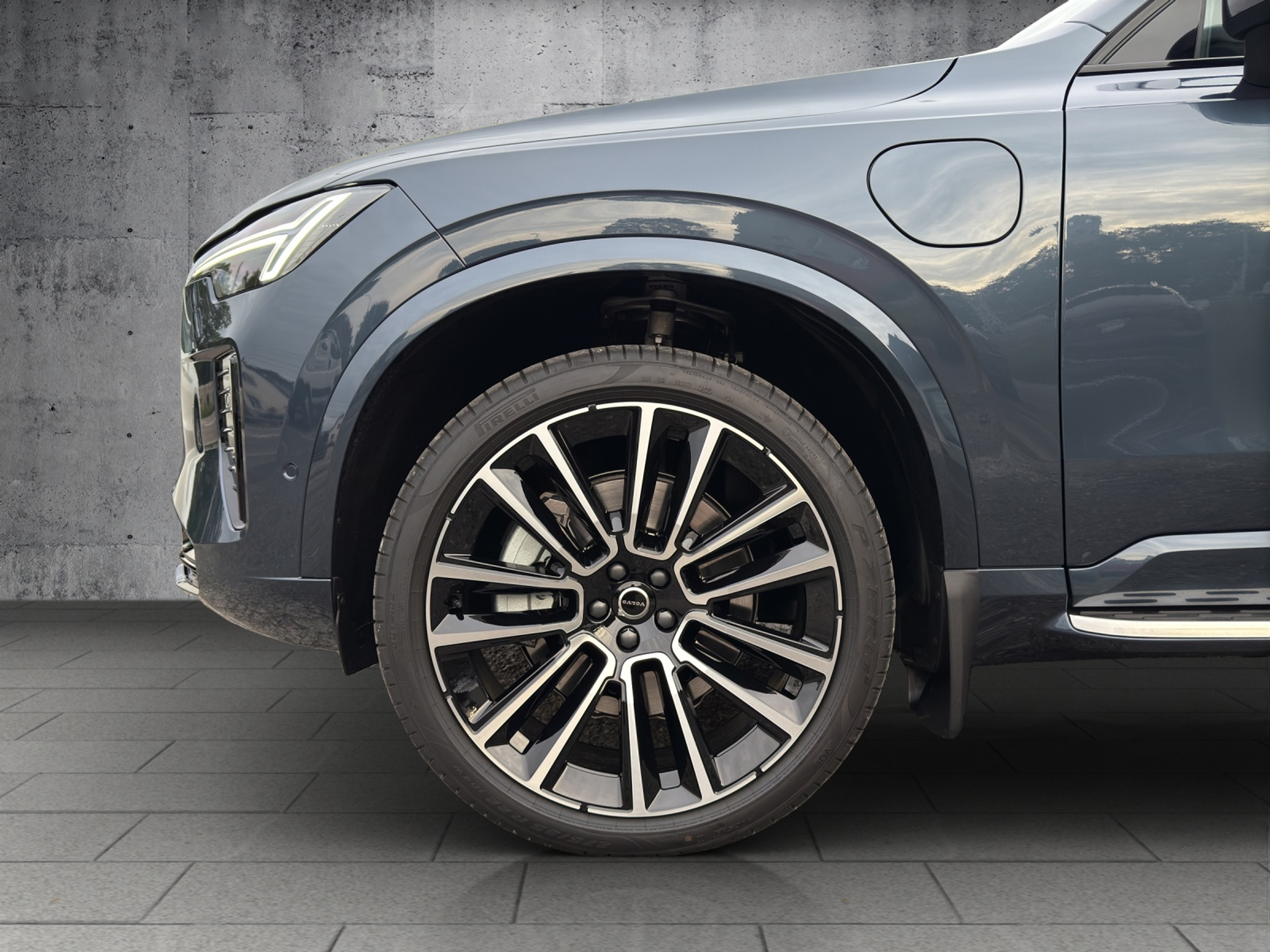 listing desktop thumbnail image 21