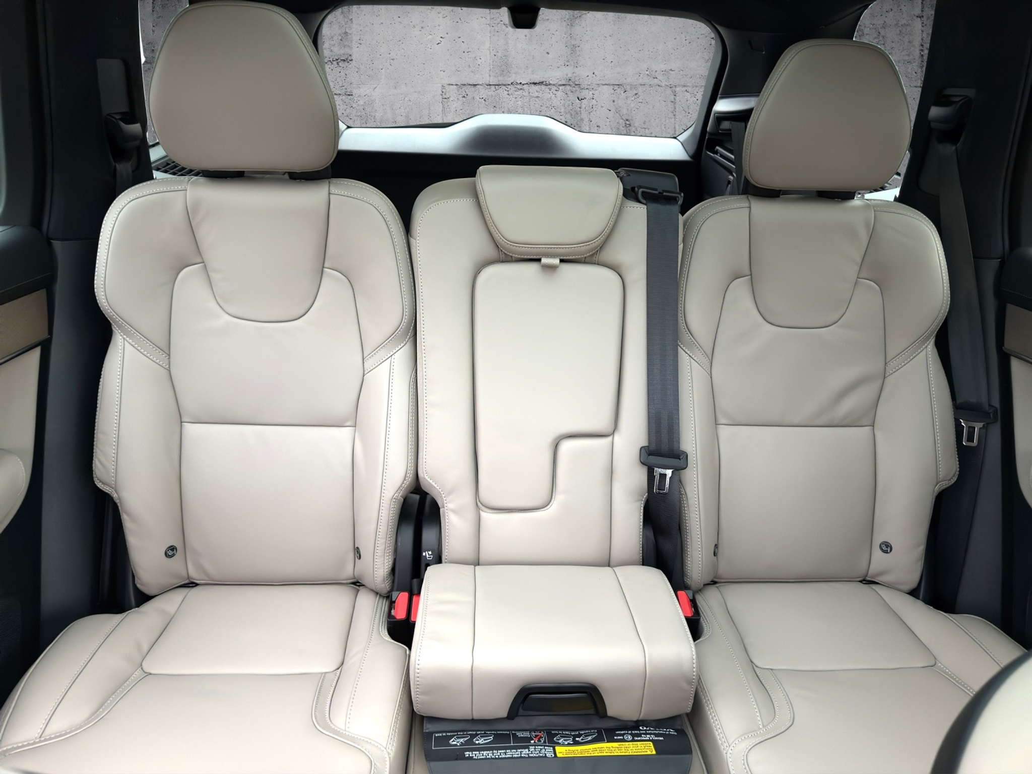 listing desktop thumbnail image 17