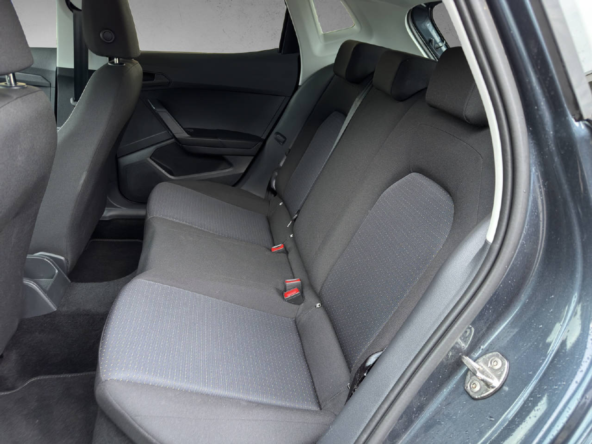 listing desktop thumbnail image 13