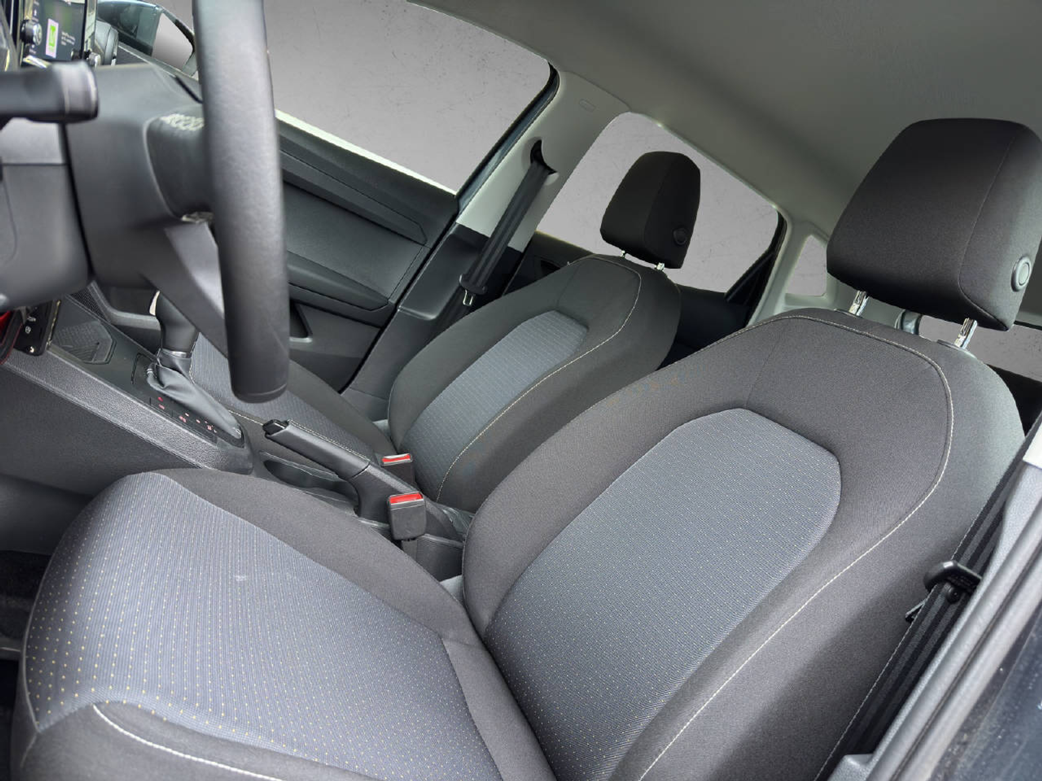 listing desktop thumbnail image 11