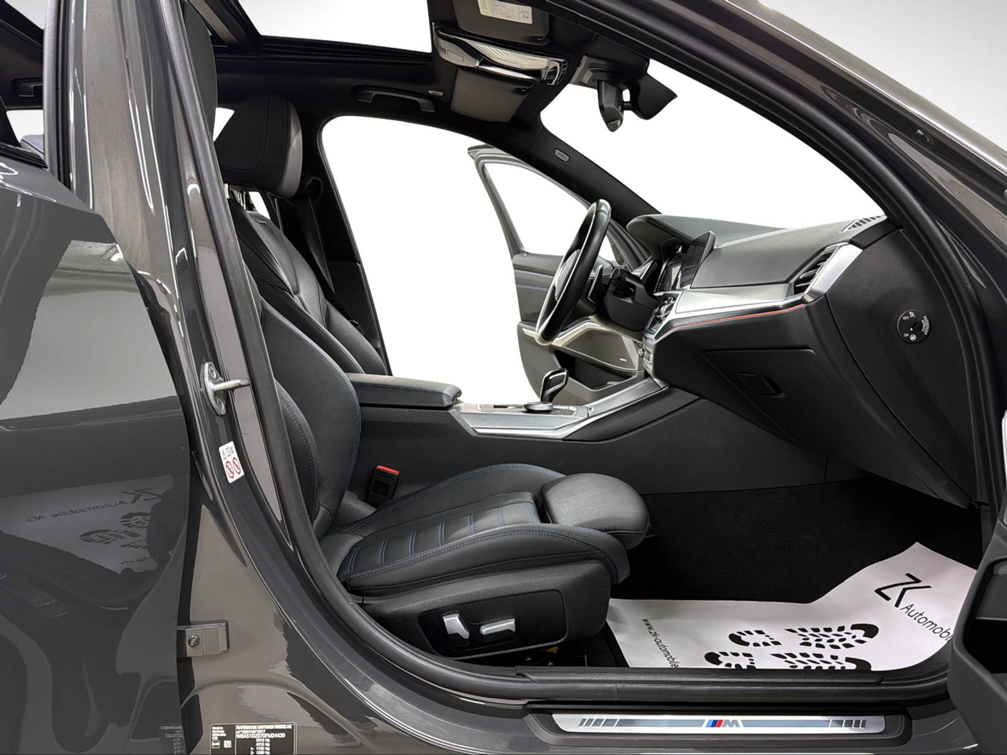 listing desktop thumbnail image 9