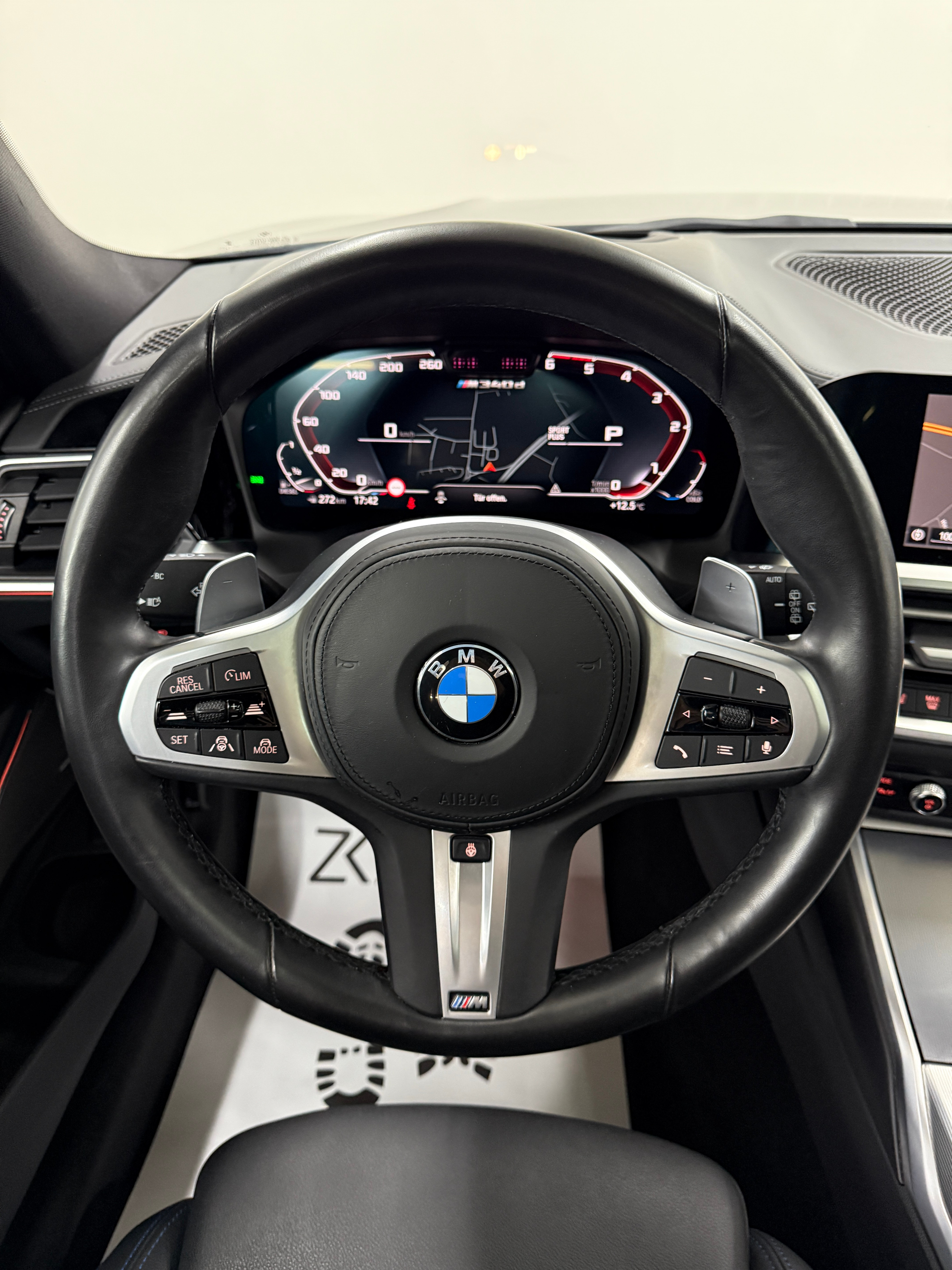 listing desktop thumbnail image 12