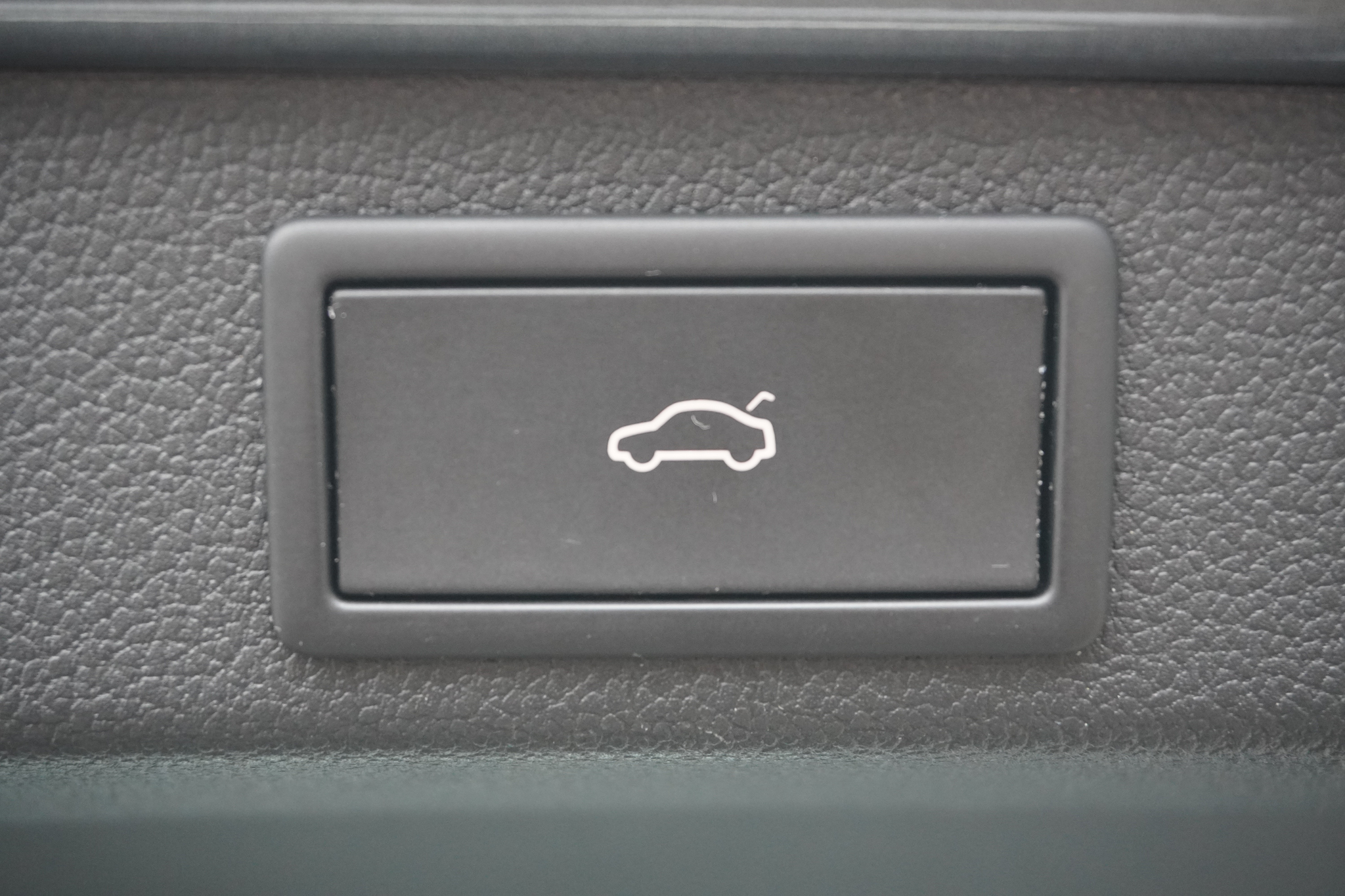 listing desktop thumbnail image 10