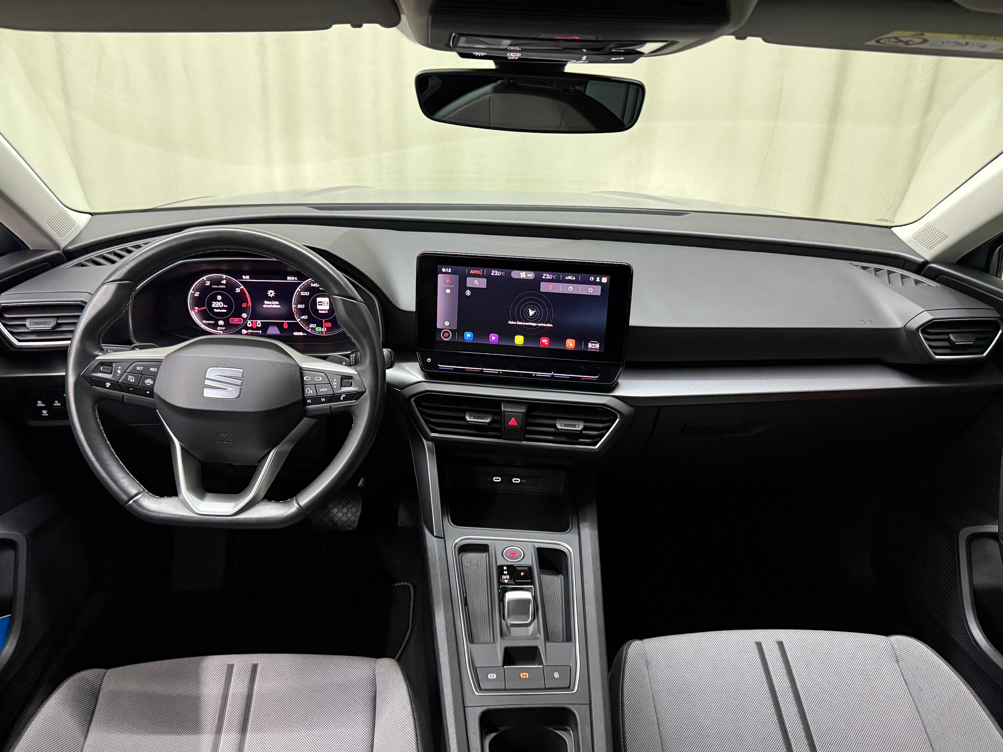 listing desktop thumbnail image 8